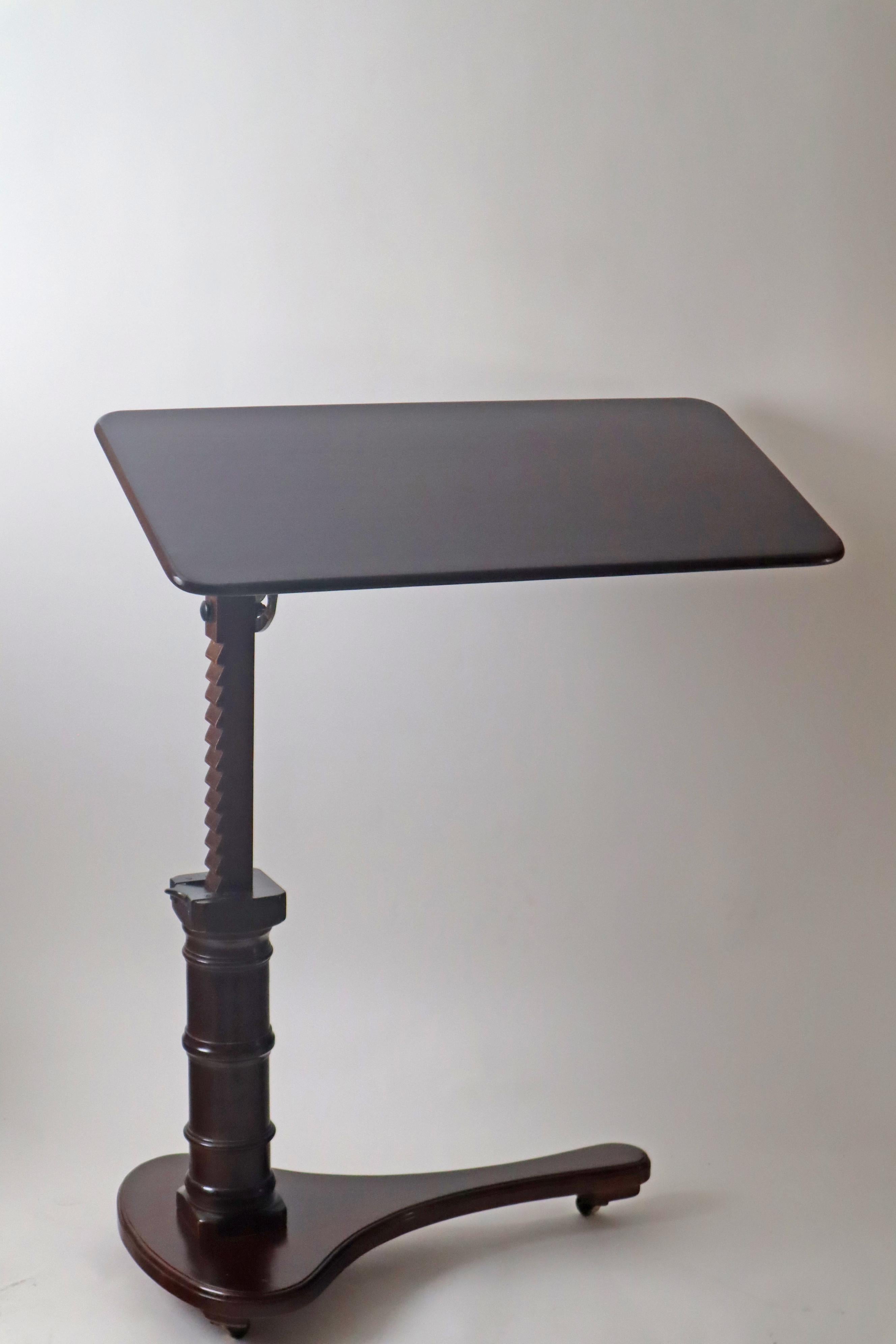 English Victorian bedside table height adjustable in dark stained oak and brass For Sale