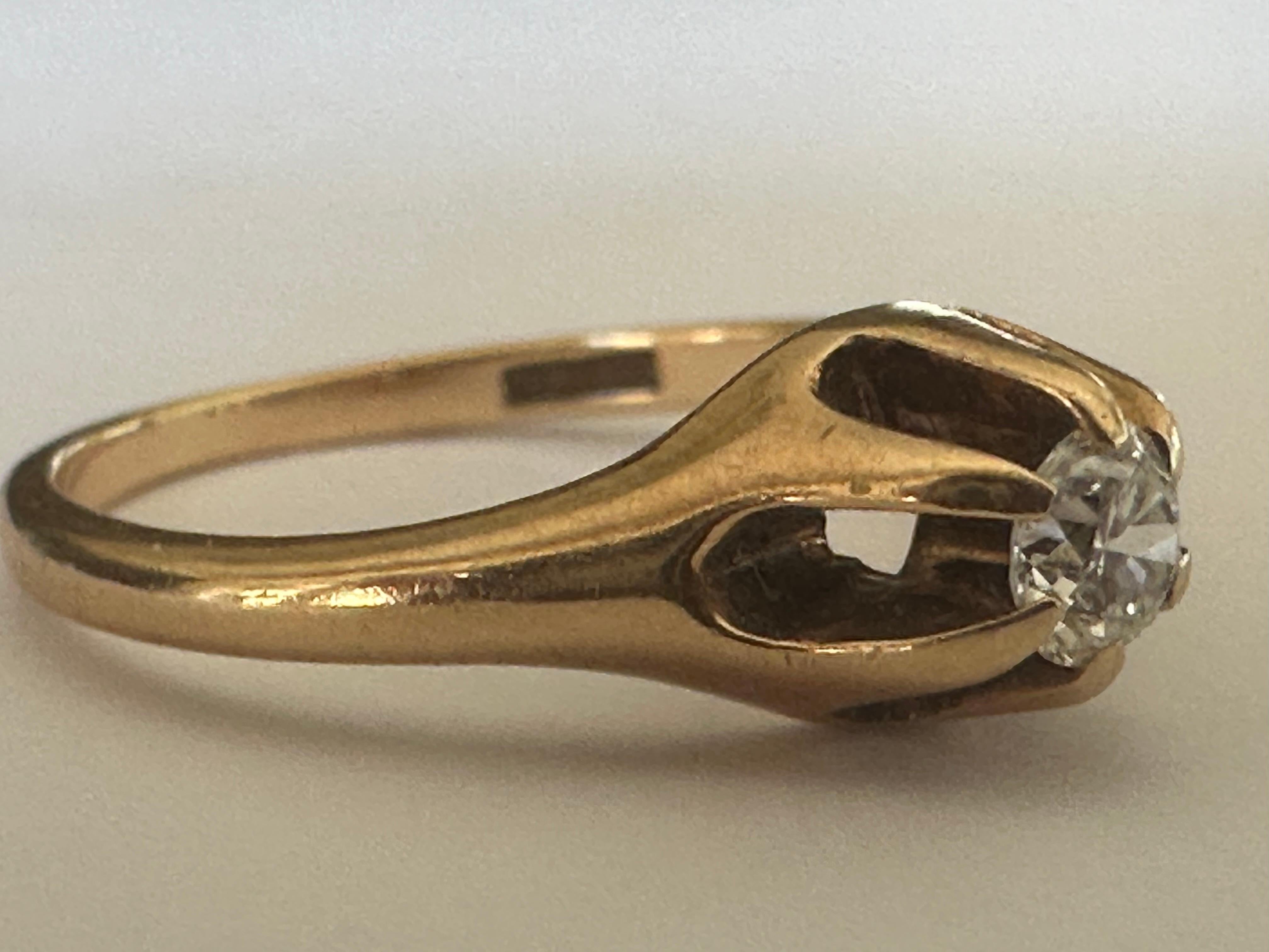 Victorian Belcher-Set Diamond Solitaire Engagement Ring  For Sale 1