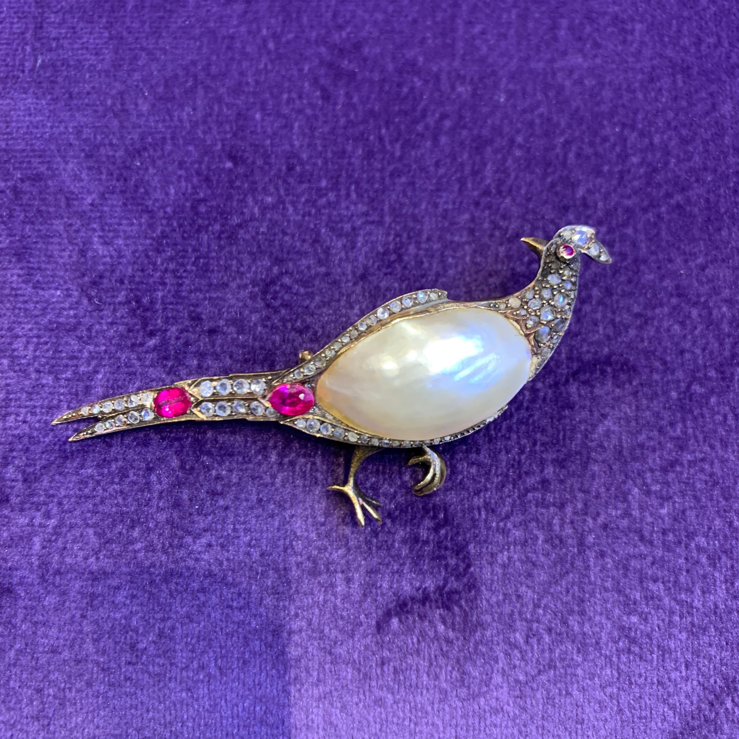 Victorian Bird Brooch In Excellent Condition For Sale In New York, NY