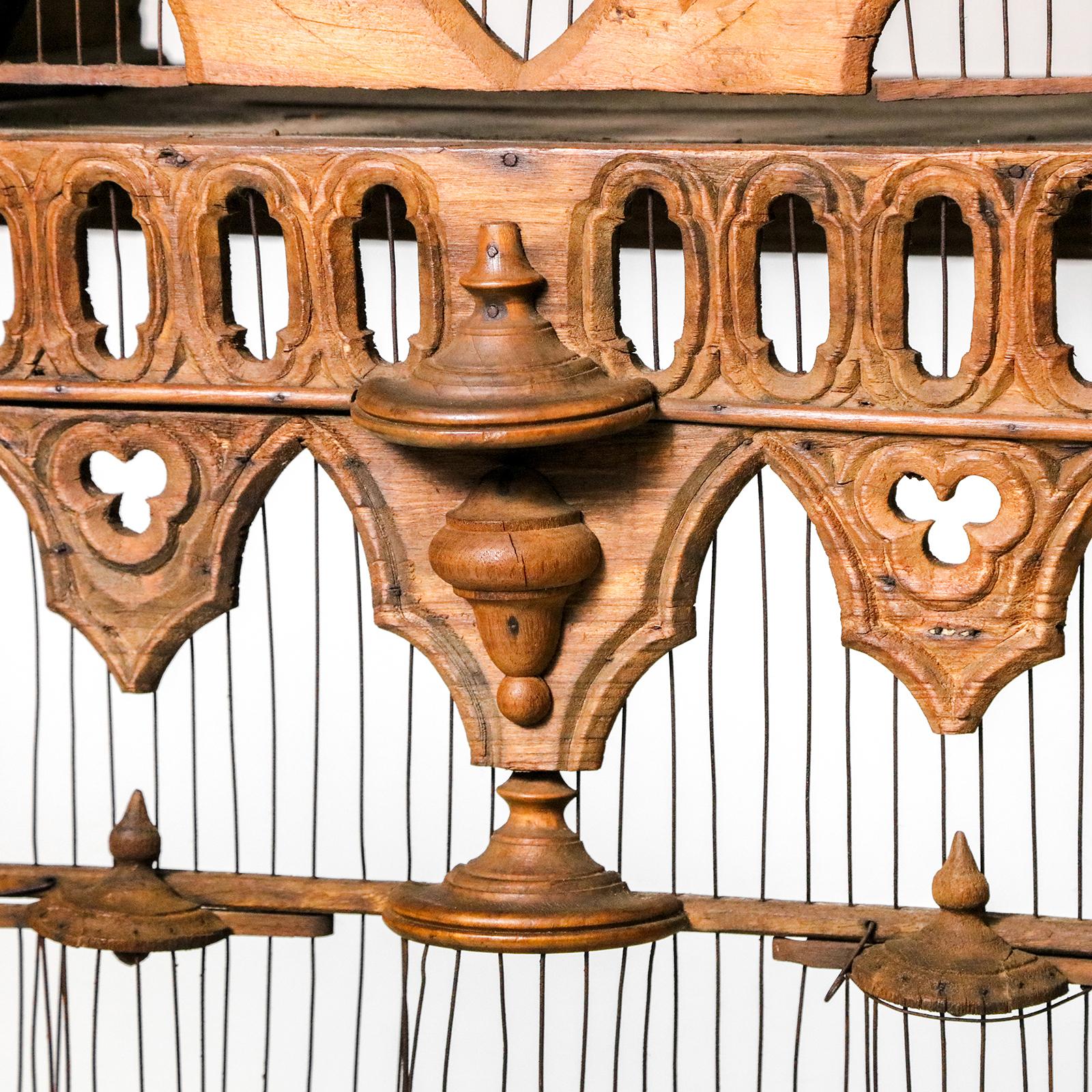 Victorian Bird House In Good Condition For Sale In New York, NY