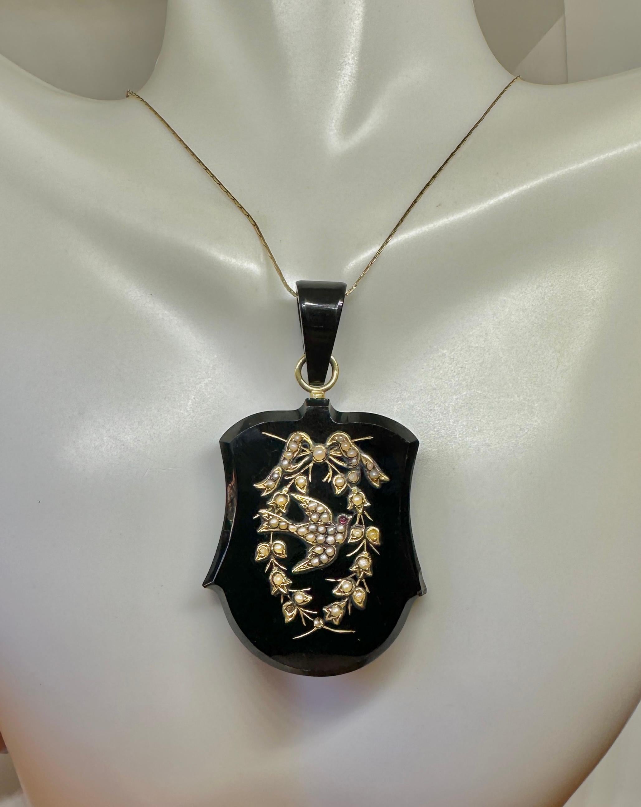 Women's or Men's Victorian Bird Swallow Locket Necklace Flower Garland Ruby Pearl Gold Black Onyx