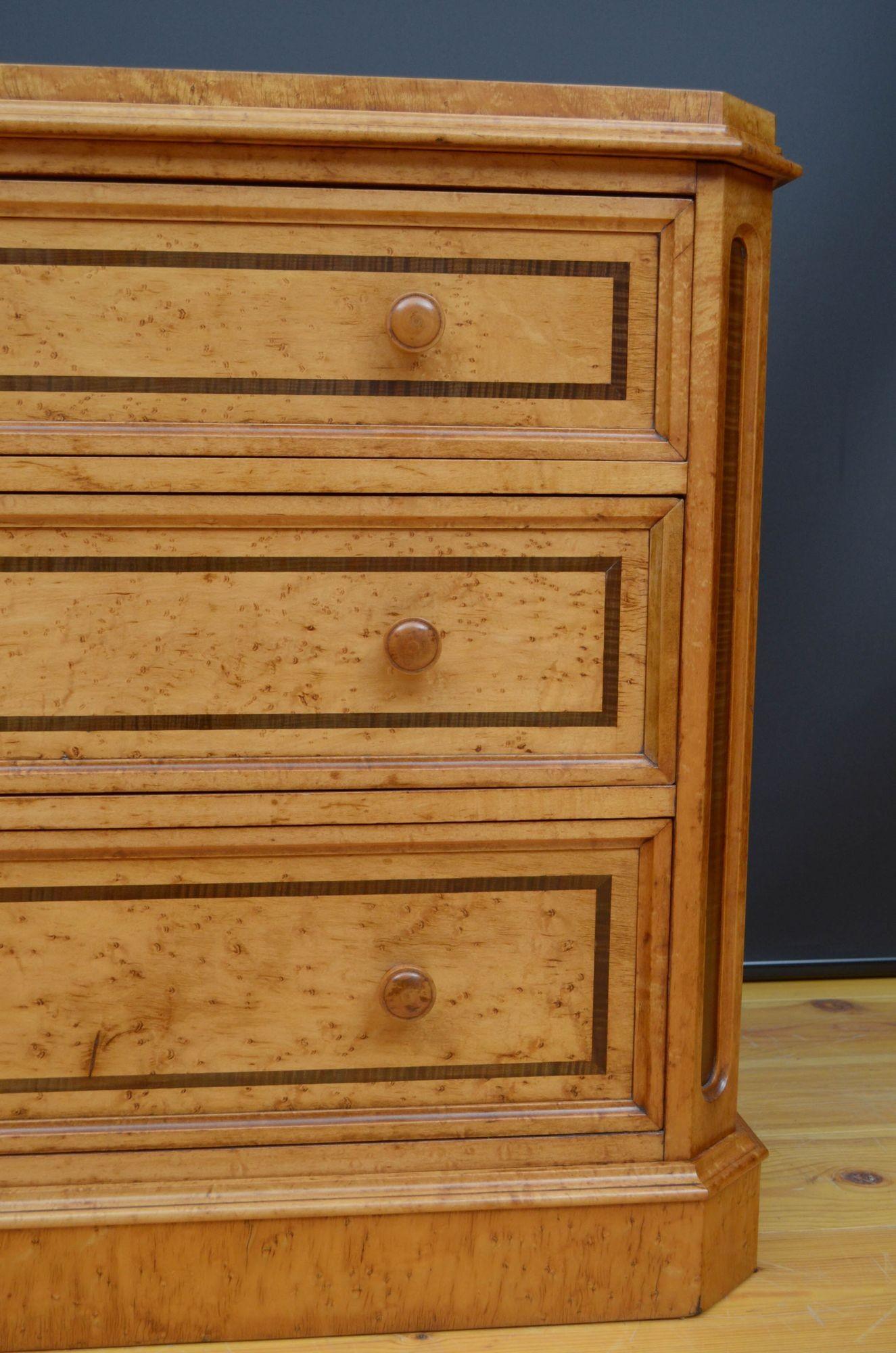 Victorian Bird's Eye Maple Chest of Drawers For Sale 4