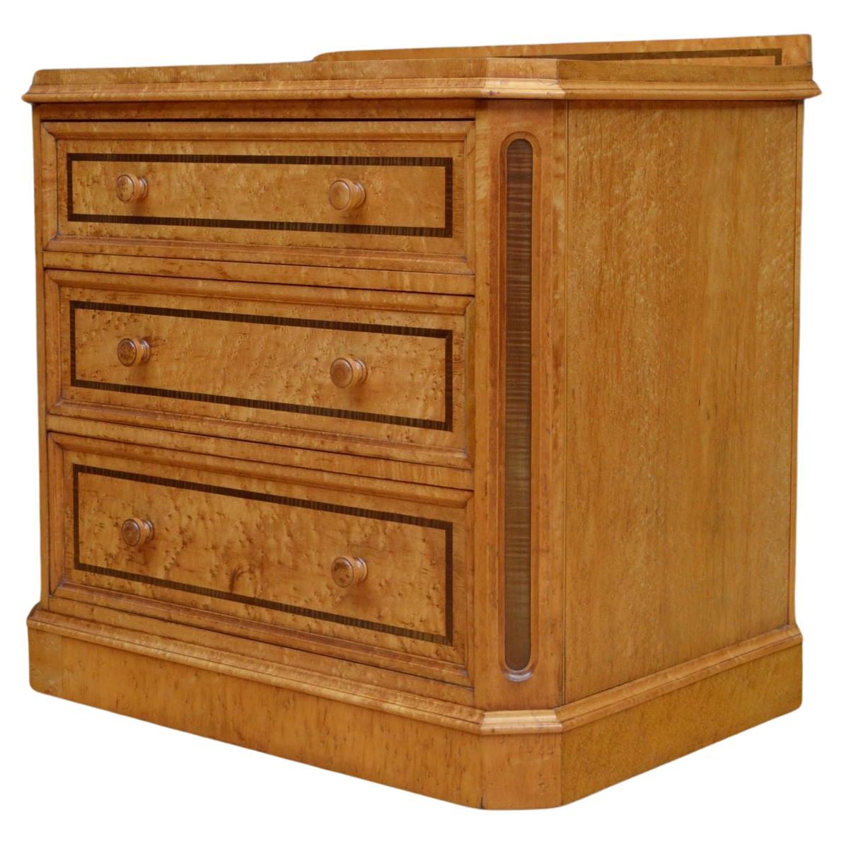 Victorian Bird's Eye Maple Chest of Drawers For Sale