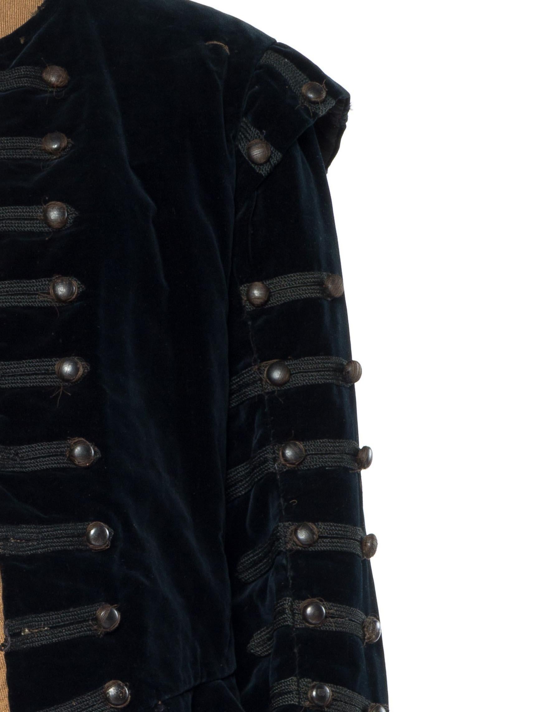 studded doublet