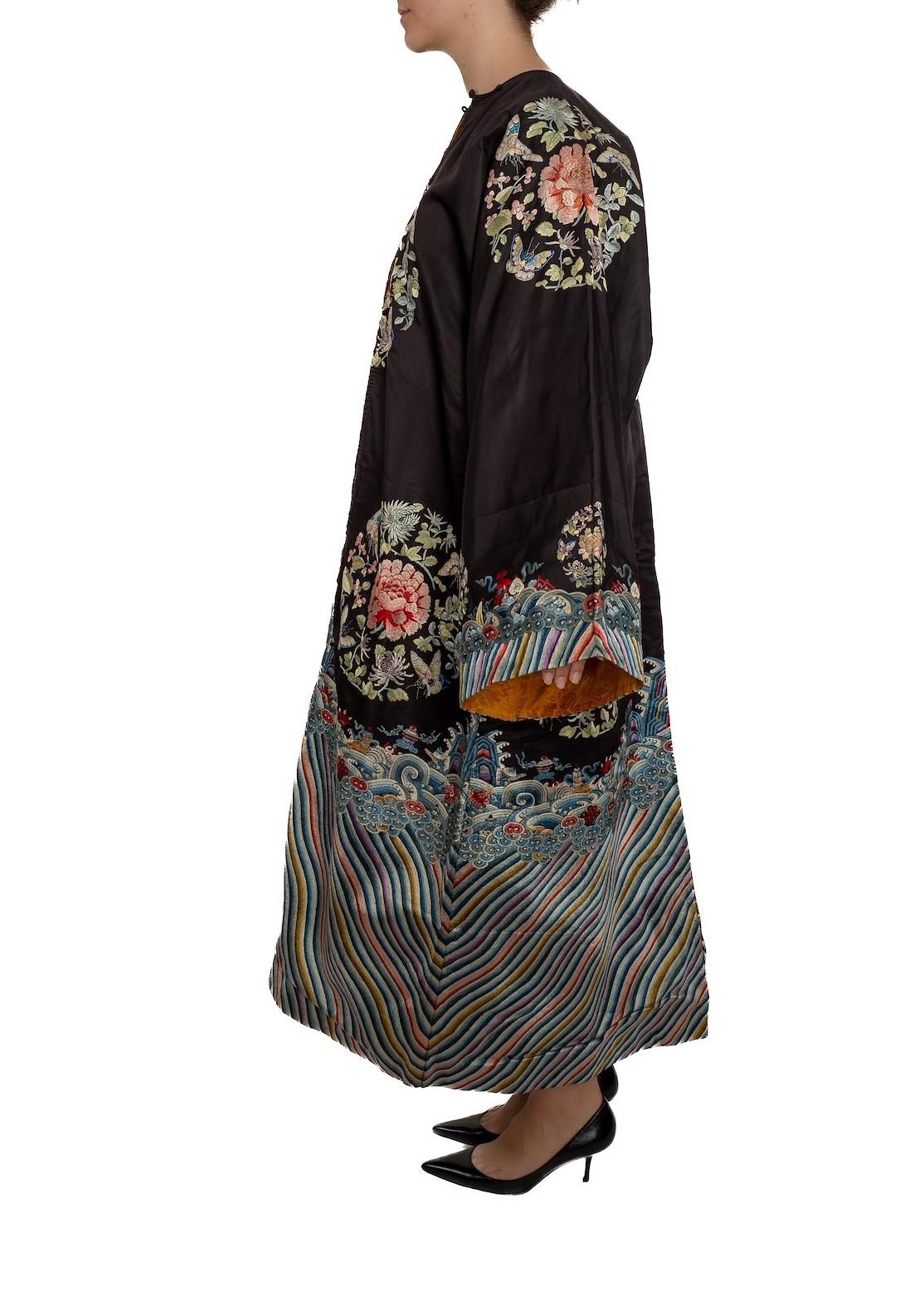 Victorien Noir Multicolore Soie chinoise brodée à la main  Manteau
