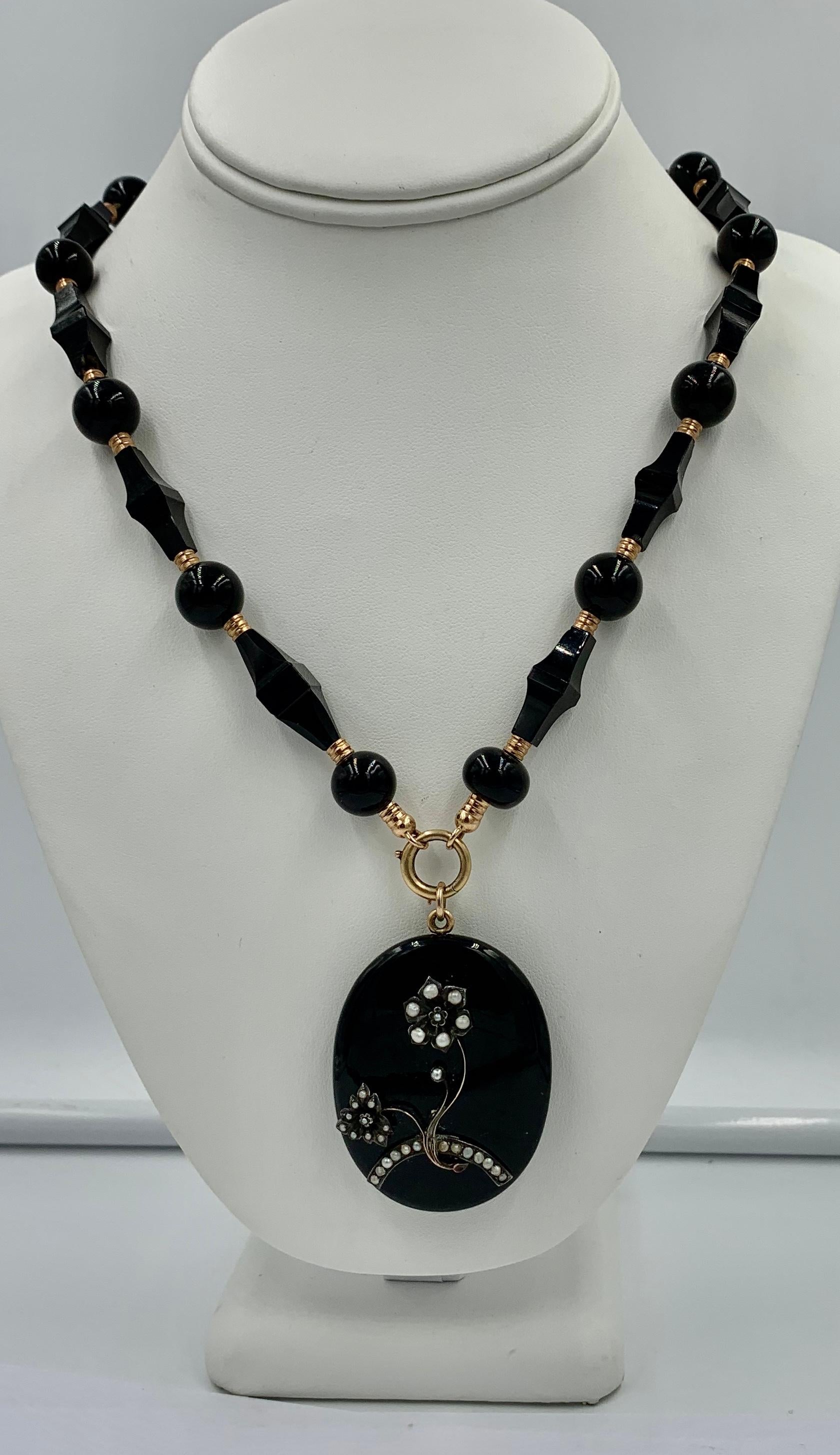 Victorian Black Onyx 14k Gold Locket Necklace Flower Motif Pearl, Circa 1860 For Sale 3