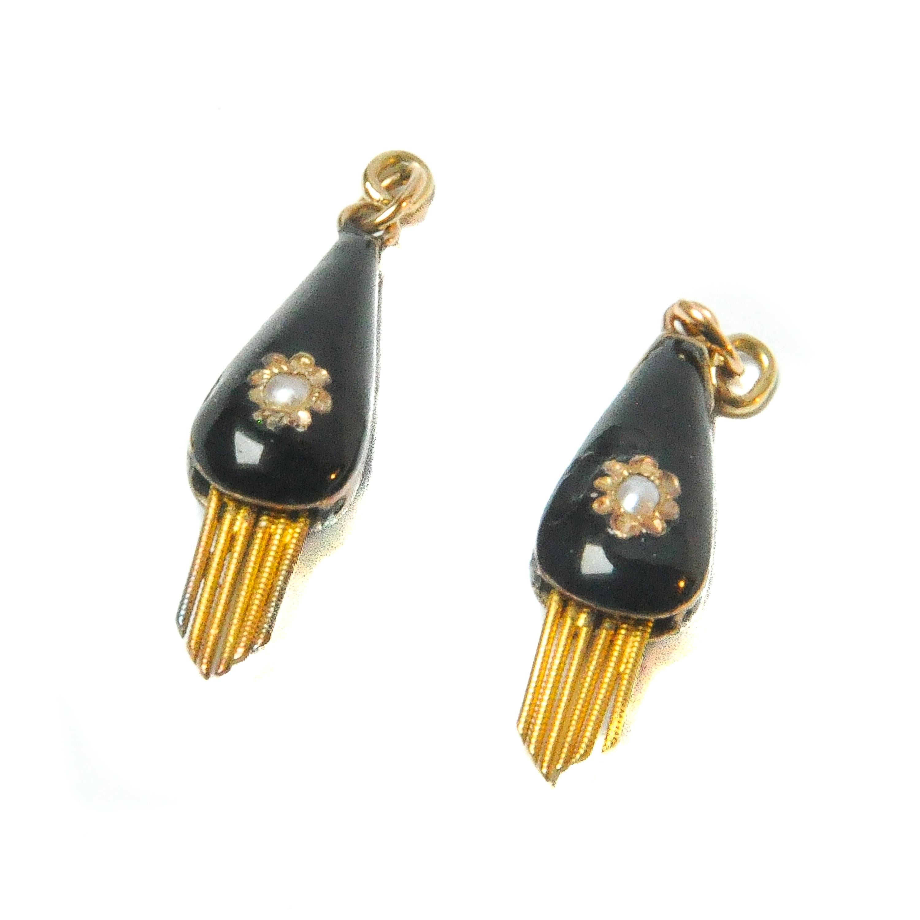 Set 14 Karat Gold Onyx Pearl Drop Pendants 1