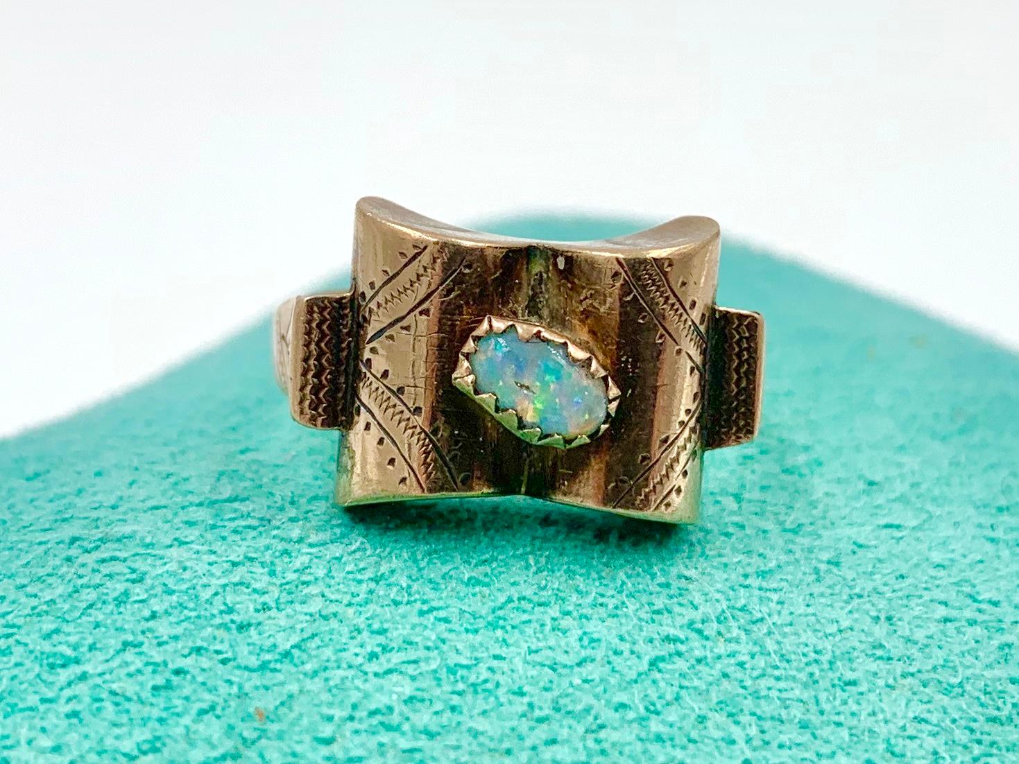 Victorian Black Opal Ring Rose Gold Antique In Good Condition For Sale In New York, NY
