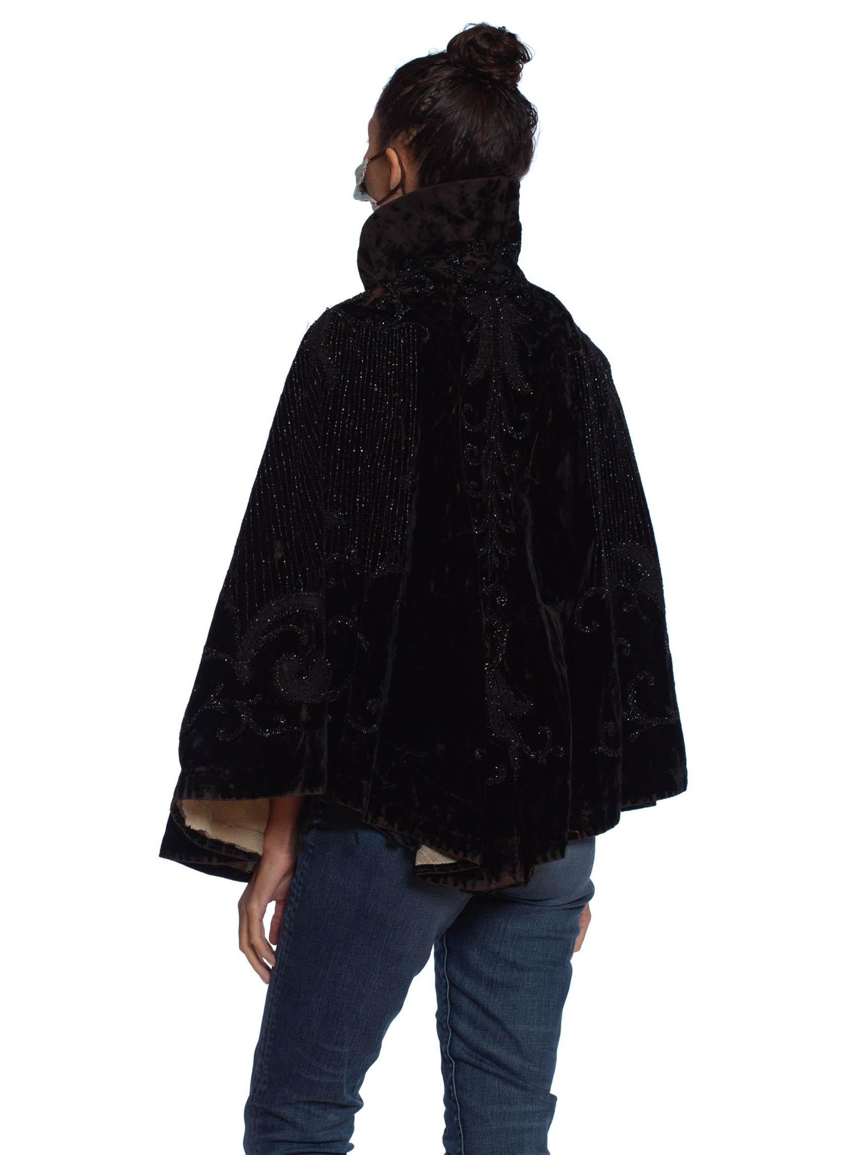 Women's Victorian Black Silk & Cotton Velvet 1890'S Jet Beaded Cape For Sale
