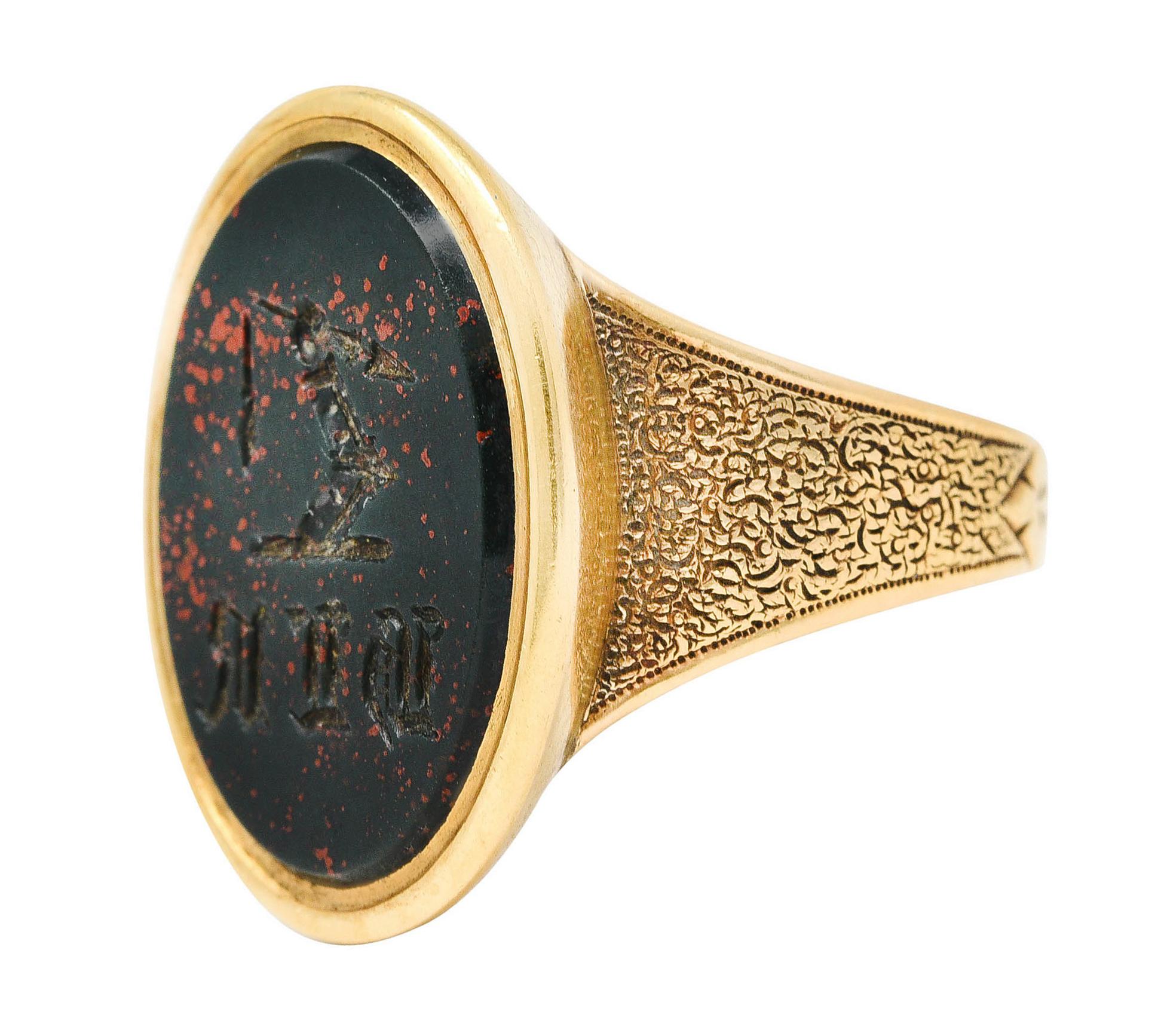 Victorian Bloodstone 18 Karat Gold Intaglio Monogram Signet Unisex Ring 2