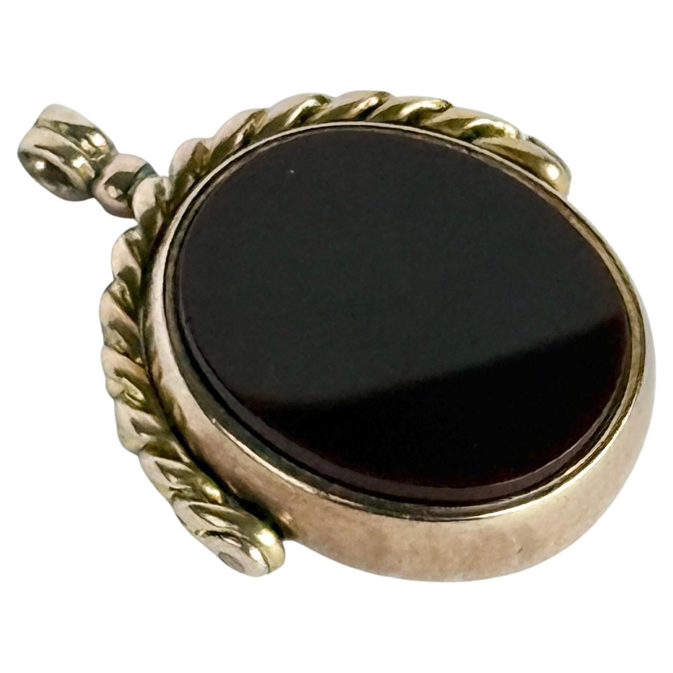 Victorian Bloodstone and Carnelian 9 Carat Gold Spinning Fob