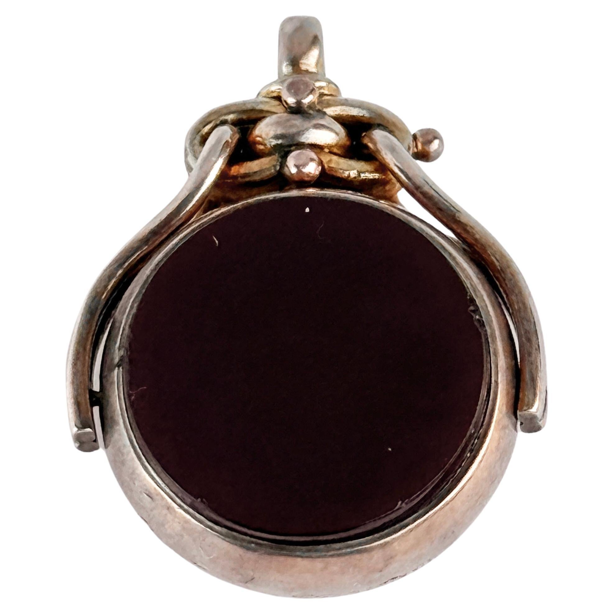Victorian Bloodstone and Carnelian 9 Carat Gold Spinning Fob