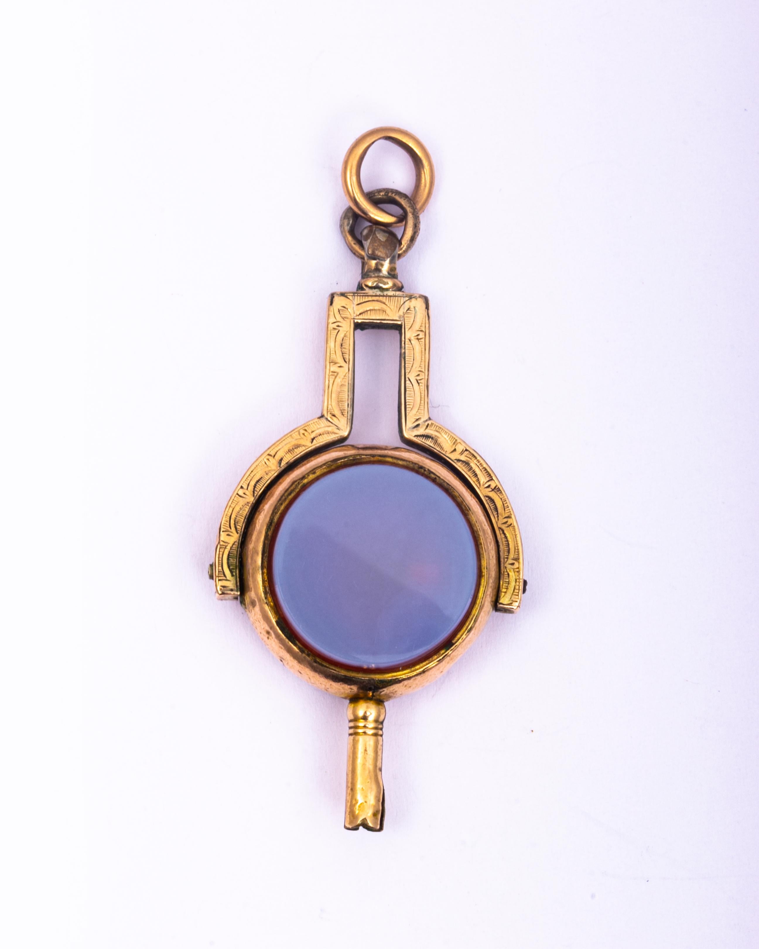 Victorian Bloodstone and Sardonyx 9 Carat Gold Locket Fob In Good Condition In Chipping Campden, GB