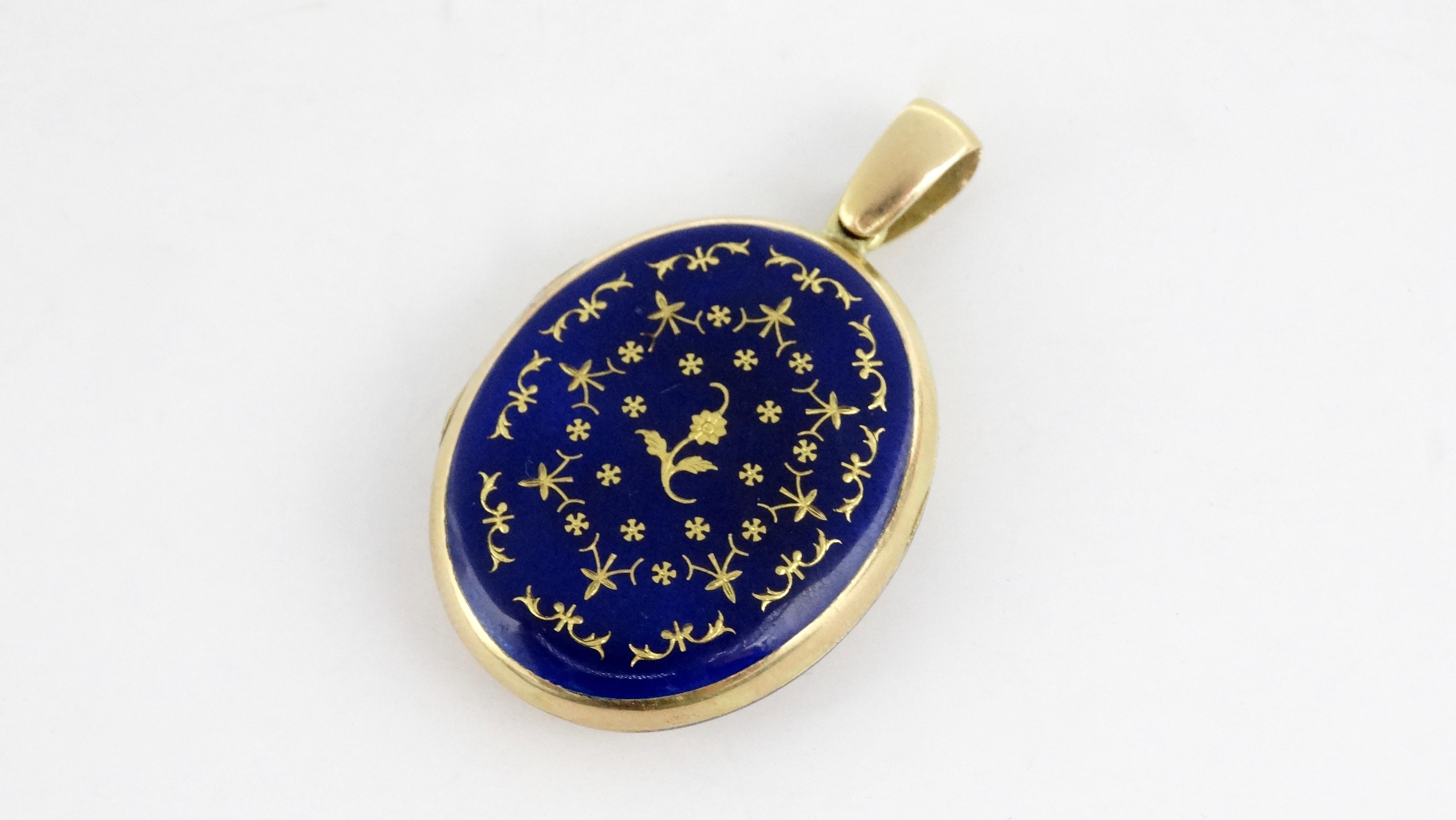 Victorian Blue Enamel Oval Locket  2