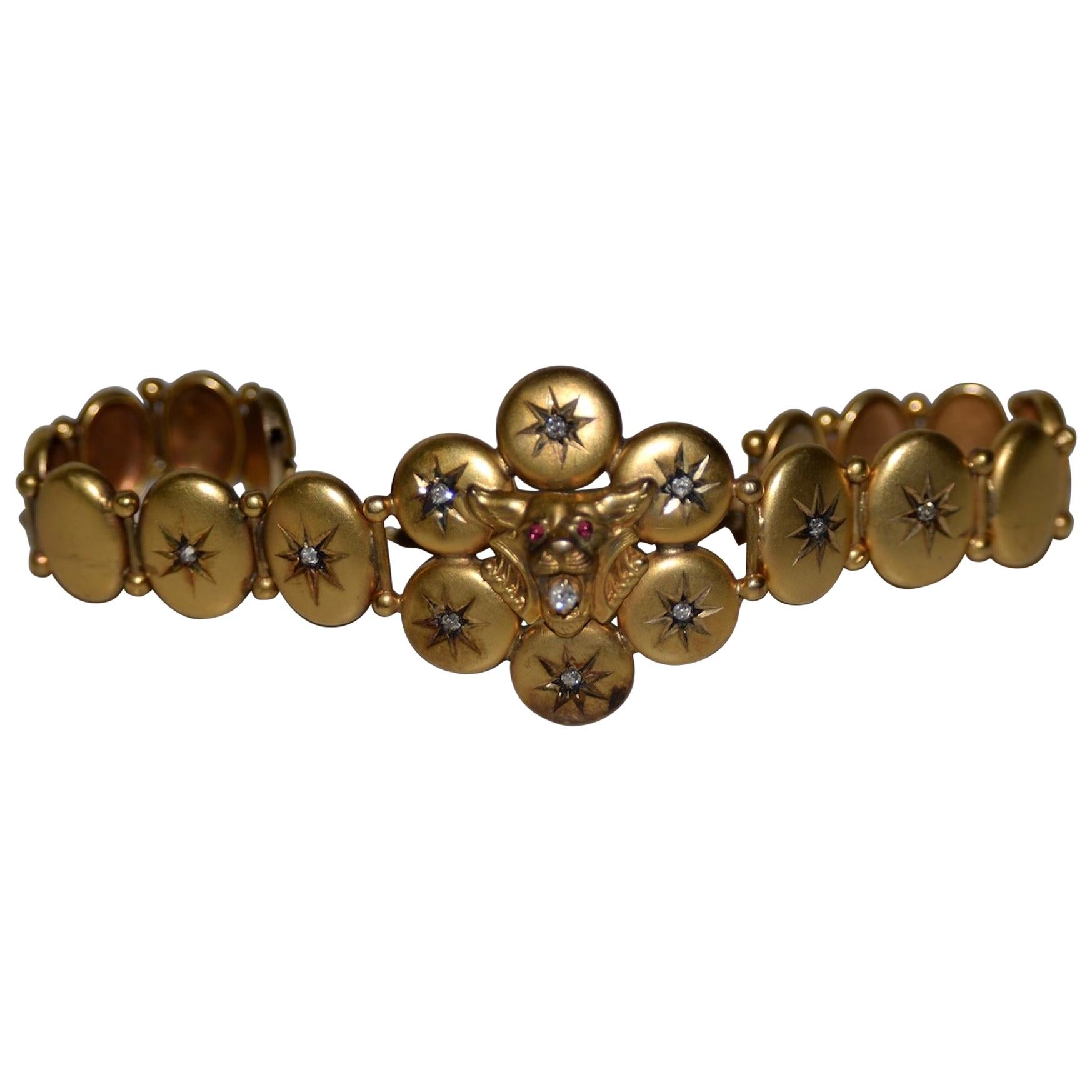 Victorian "Bobcat" 14-Karat Yellow Gold and Diamonds Bracelet, circa 1900 For Sale