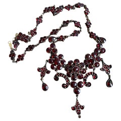 Antique Victorian Bohemian Garnet Necklace