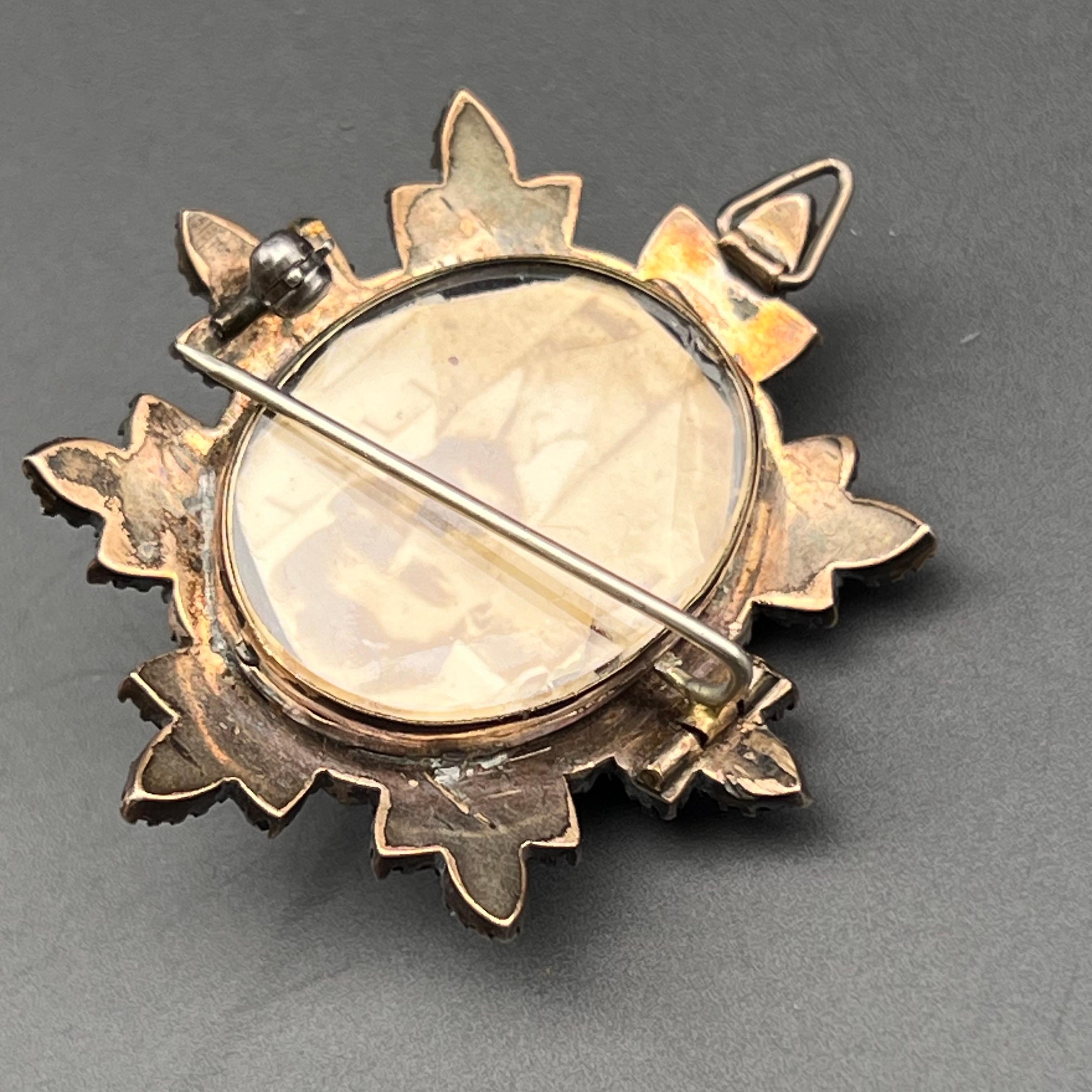 Ciondolo a forma di stella di granato vittoriano Bohemien Collana Spilla in vendita 3