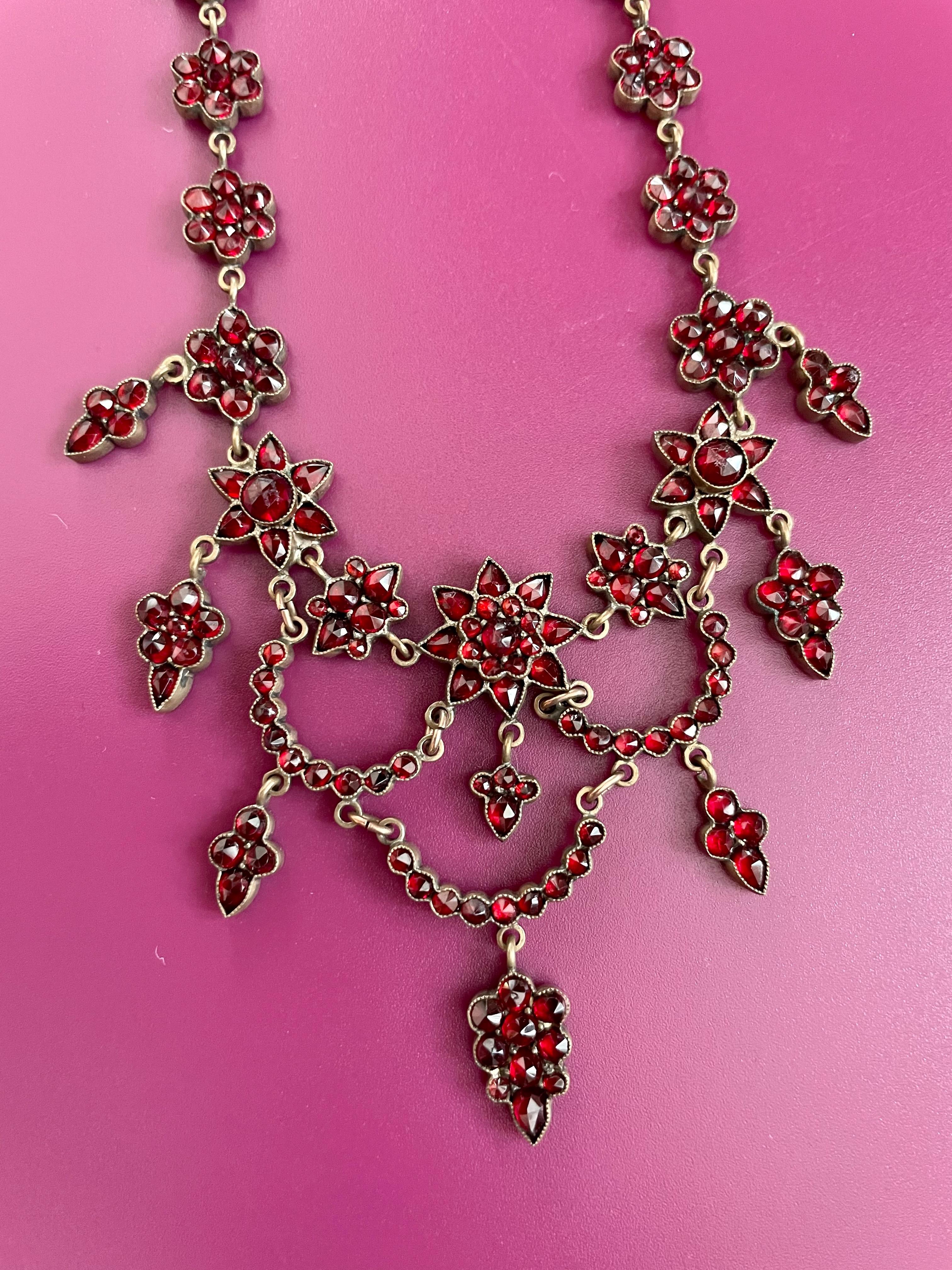 garnet cluster necklace