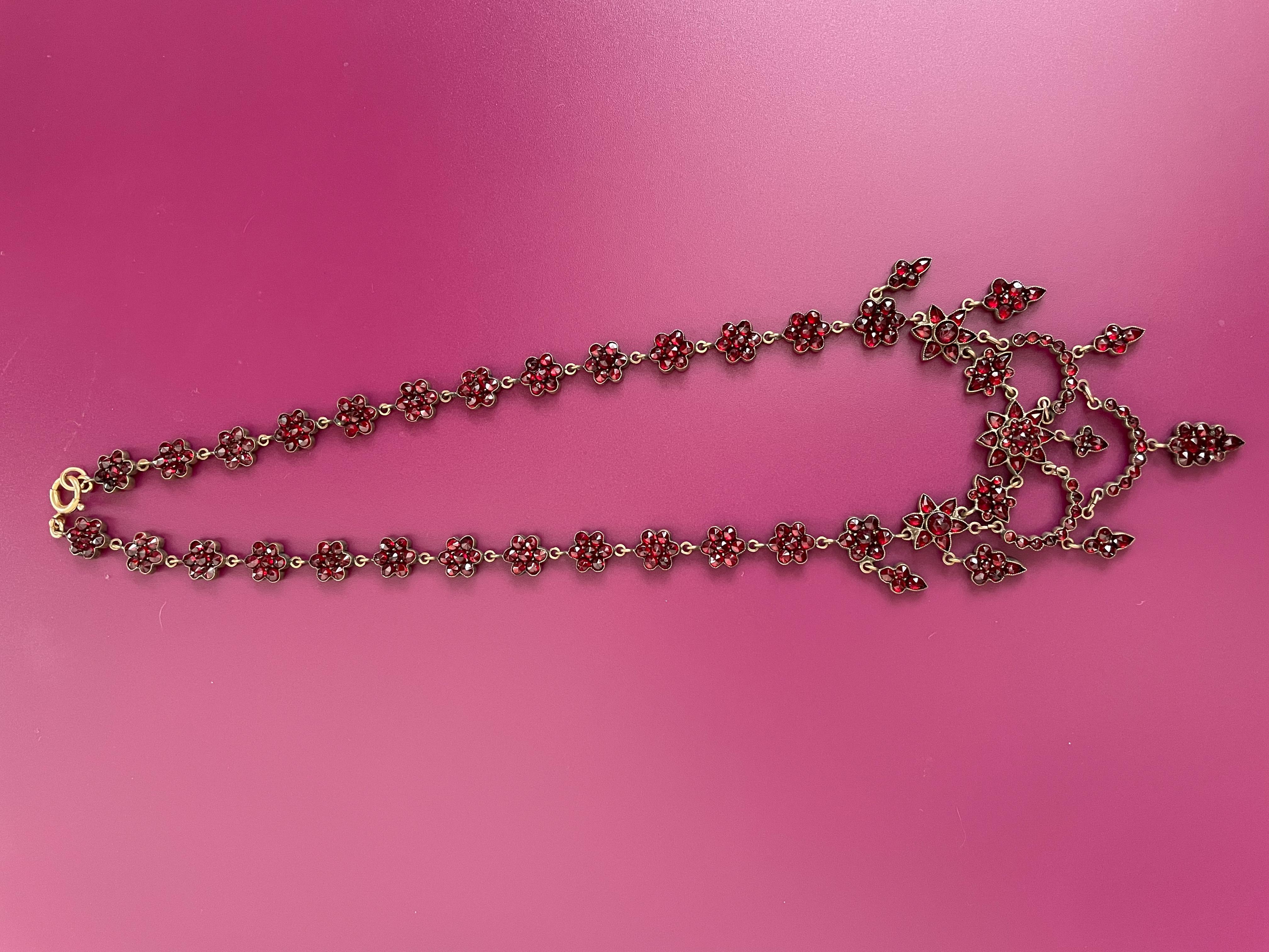 Women's Victorian Bohemian Rose Cut Garnet Cluster Gold Filled Necklace