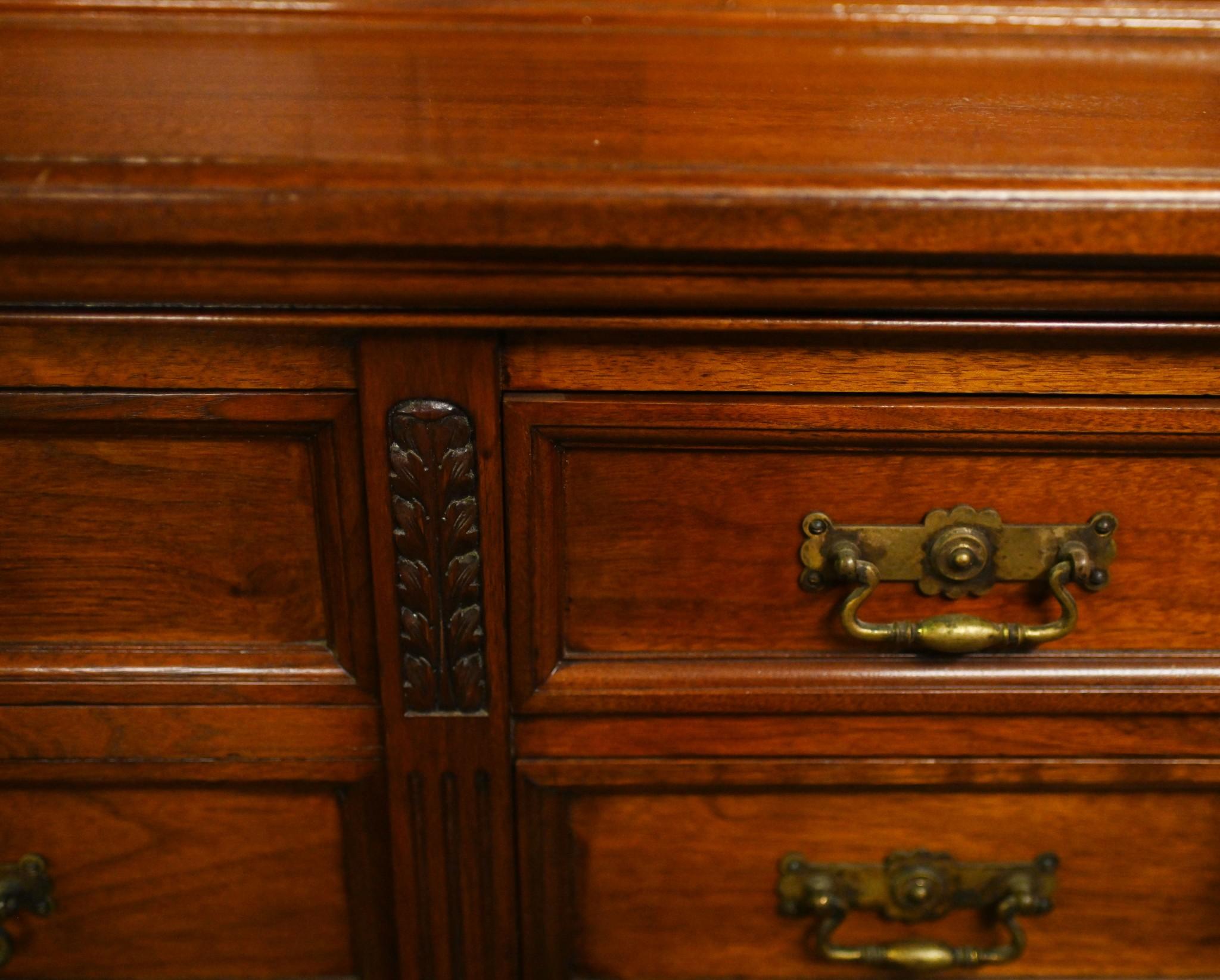 Libreria vittoriana in mogano Cabinet Biblioteca Hobbs & Co. in vendita 7