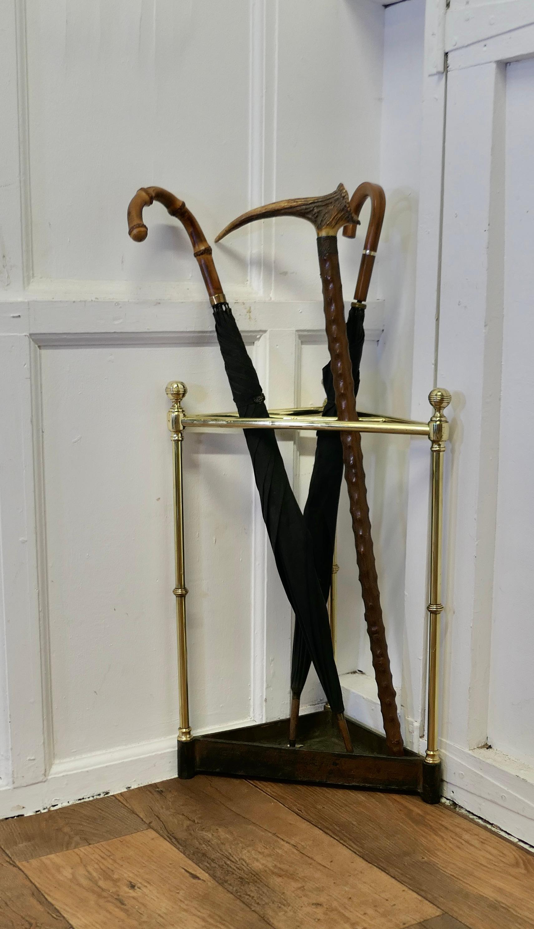 Victorian Brass and Cast Iron Corner Stick or Umbrella Stand    For Sale 2