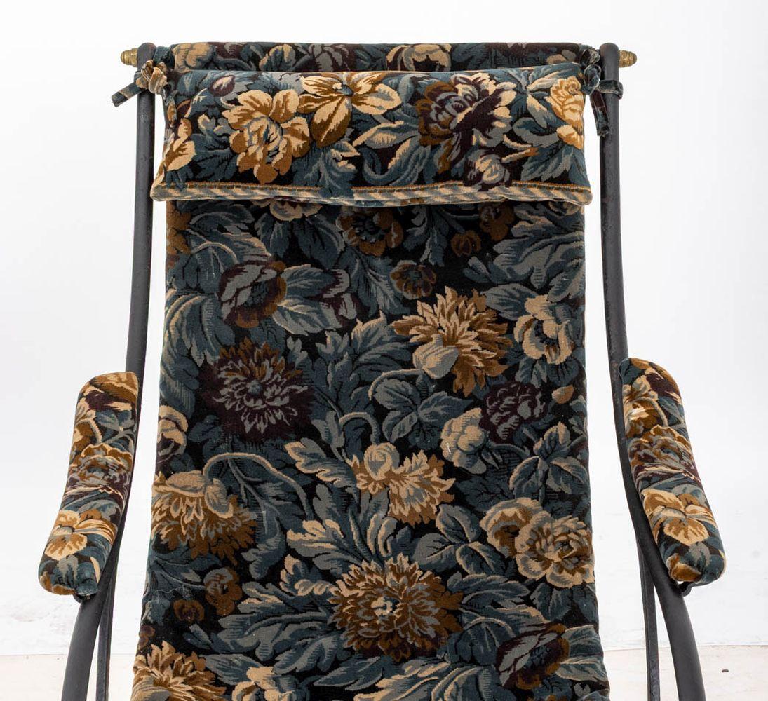 XIXe siècle Chaise à bascule victorienne en laiton et en fonte en vente