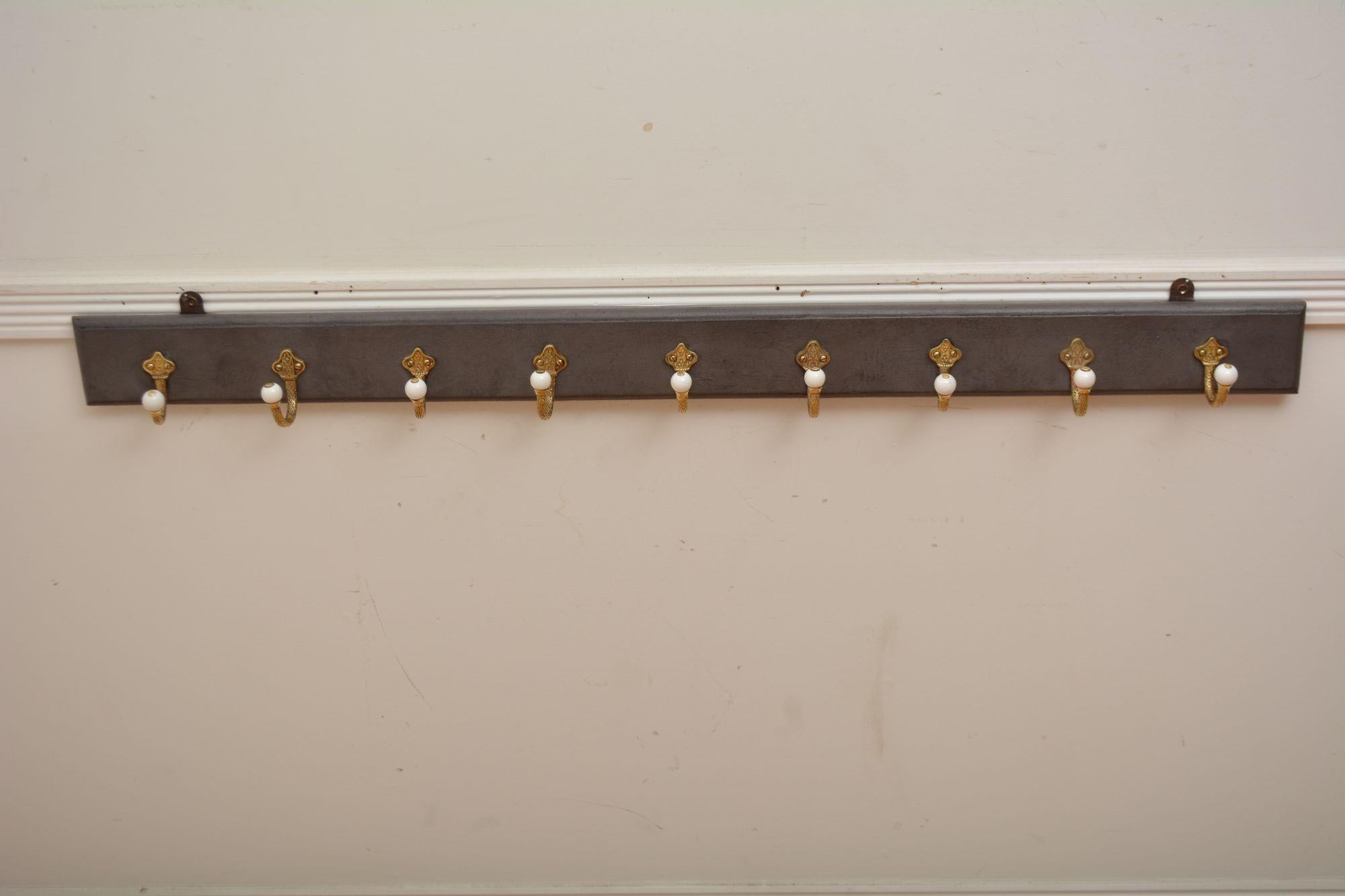 Victorian Brass and Ceramic Coat Hooks Coat Rack In Good Condition For Sale In Whaley Bridge, GB