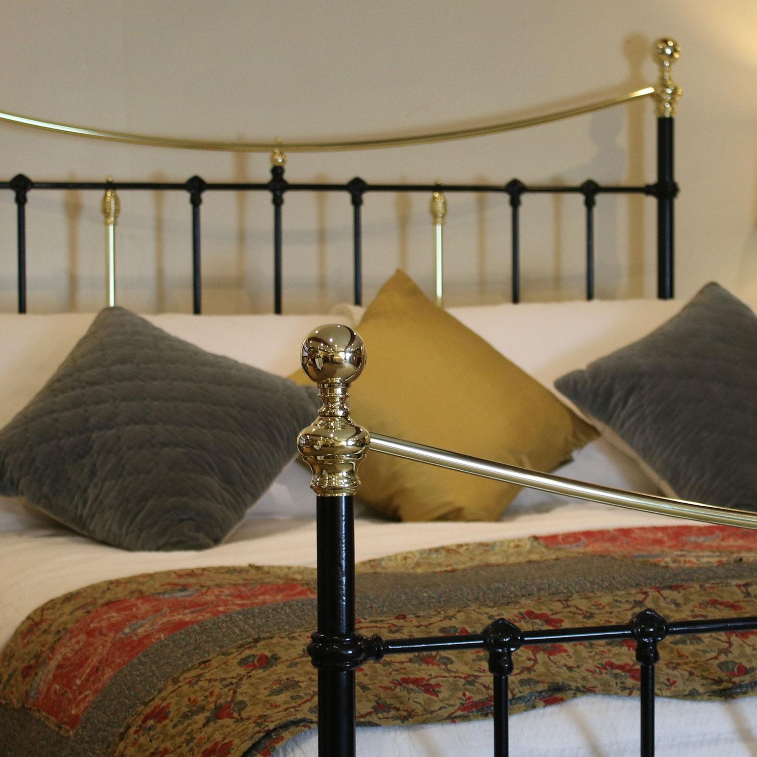 Cast Victorian Brass and Iron Bed in Black, MK159