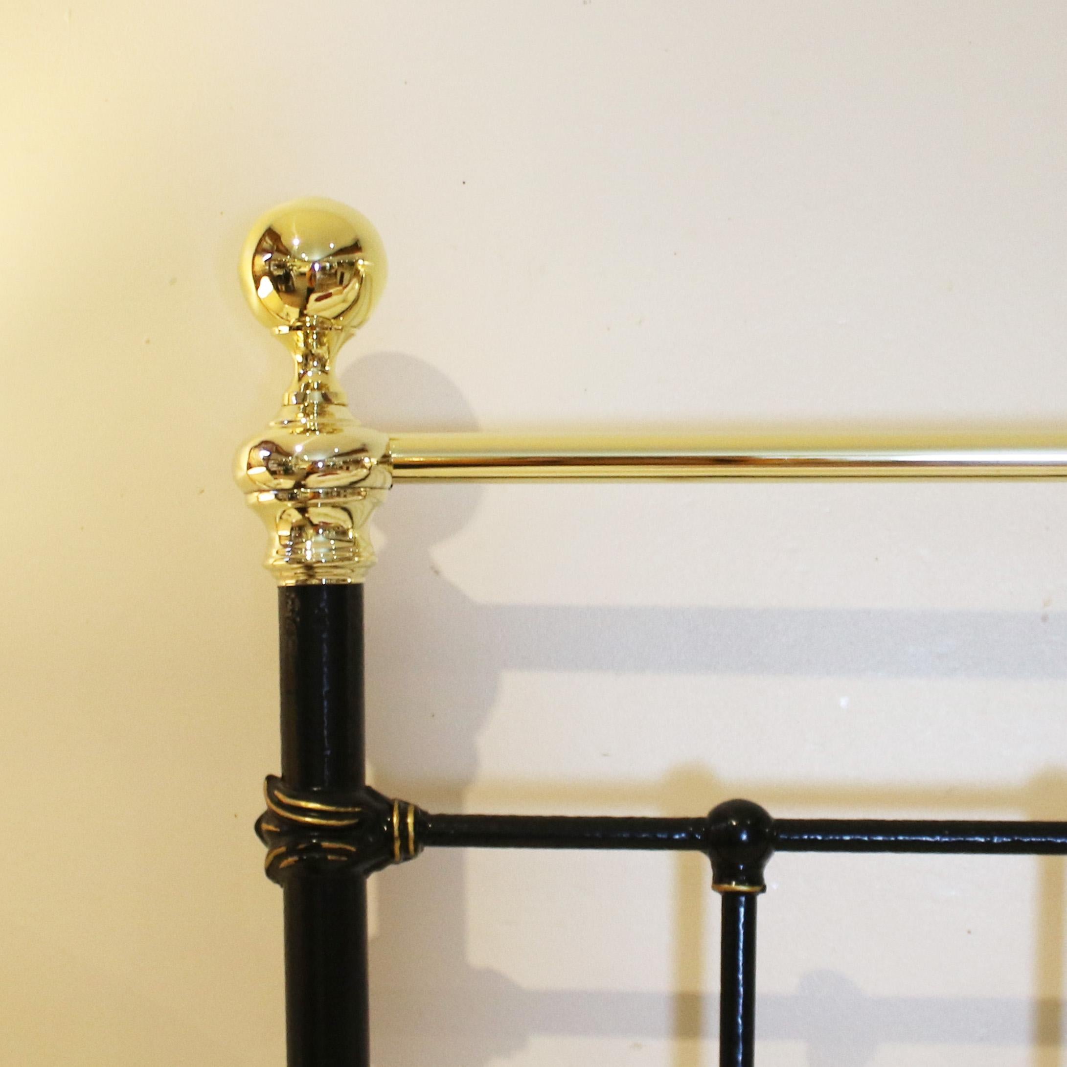 Victorian Brass and Iron Bed with Gold Lining MK163 1