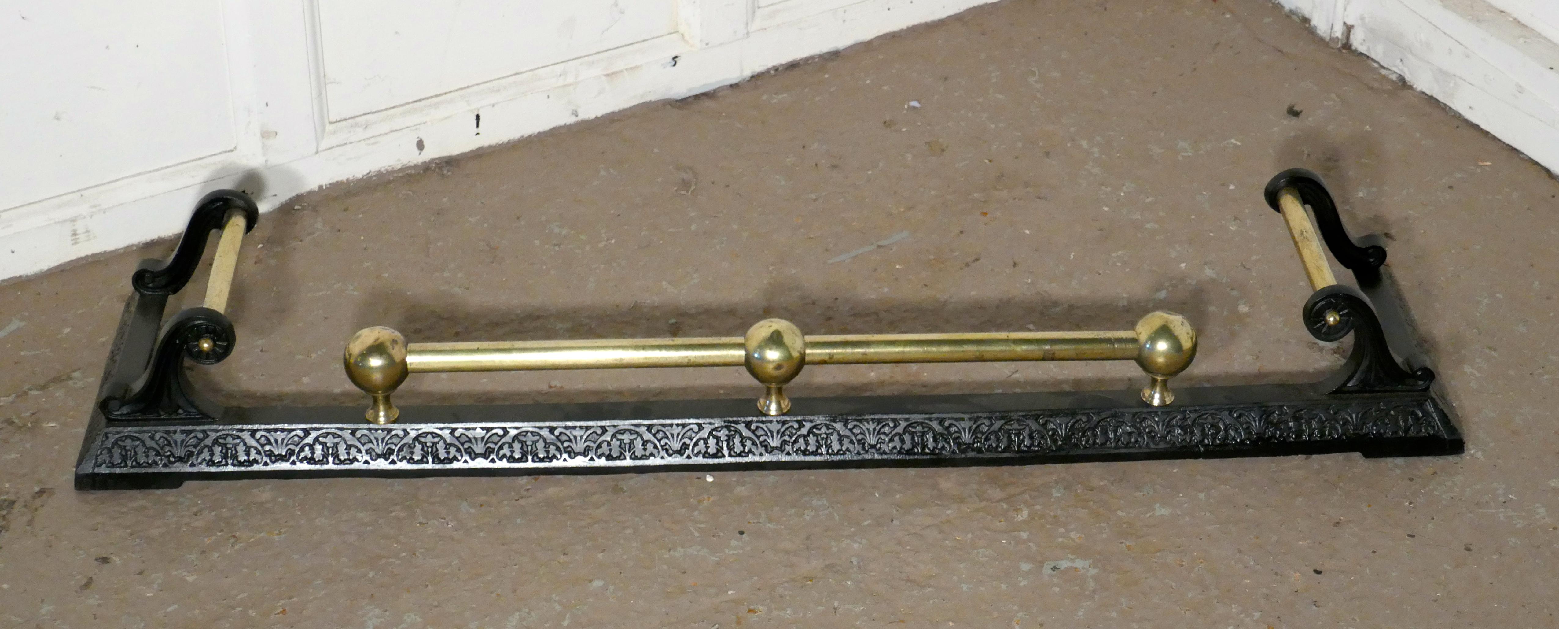 Victorian Brass and Iron Fender 1