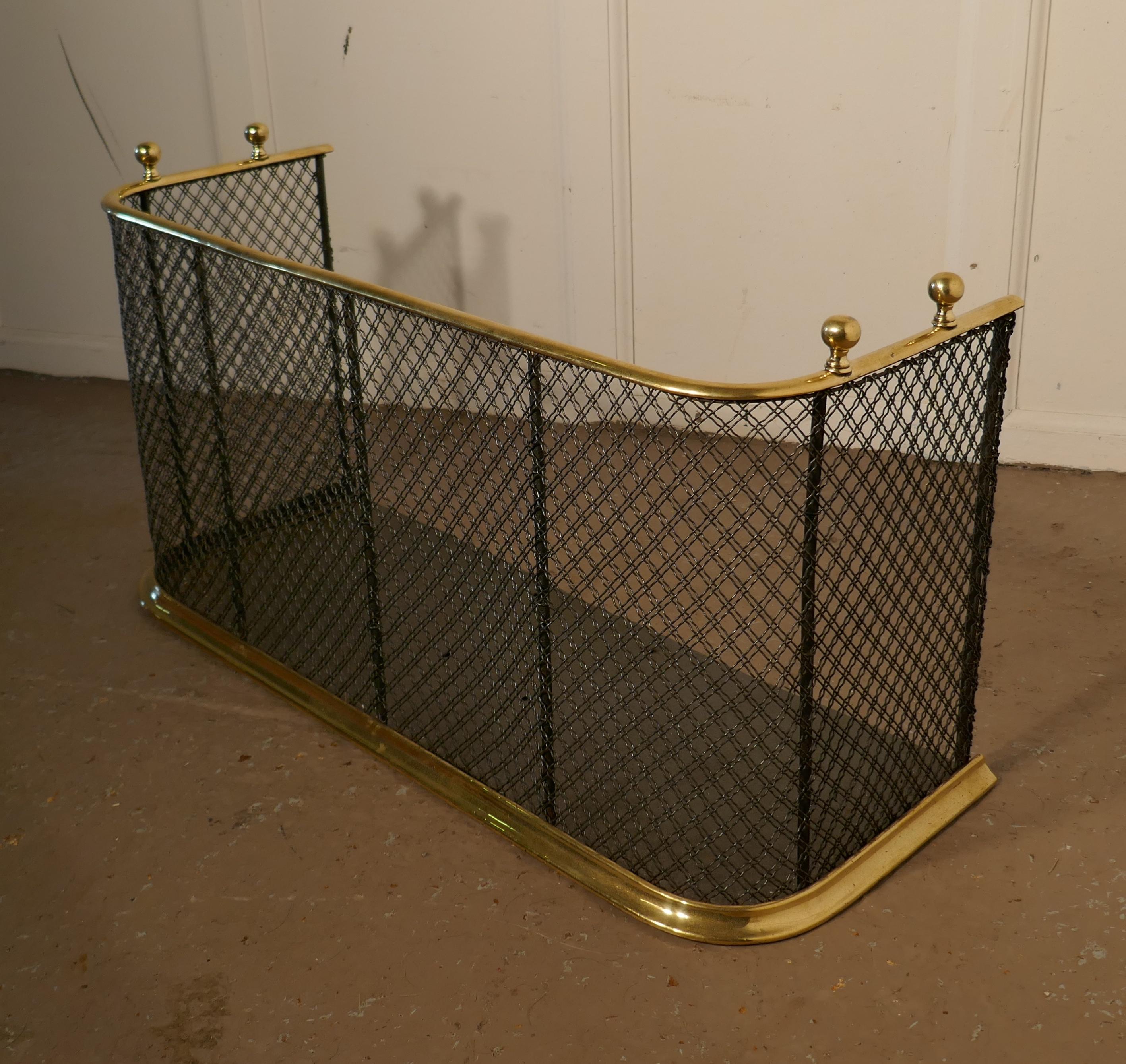 Late 19th Century Victorian Brass and Iron Fender or Fireguard