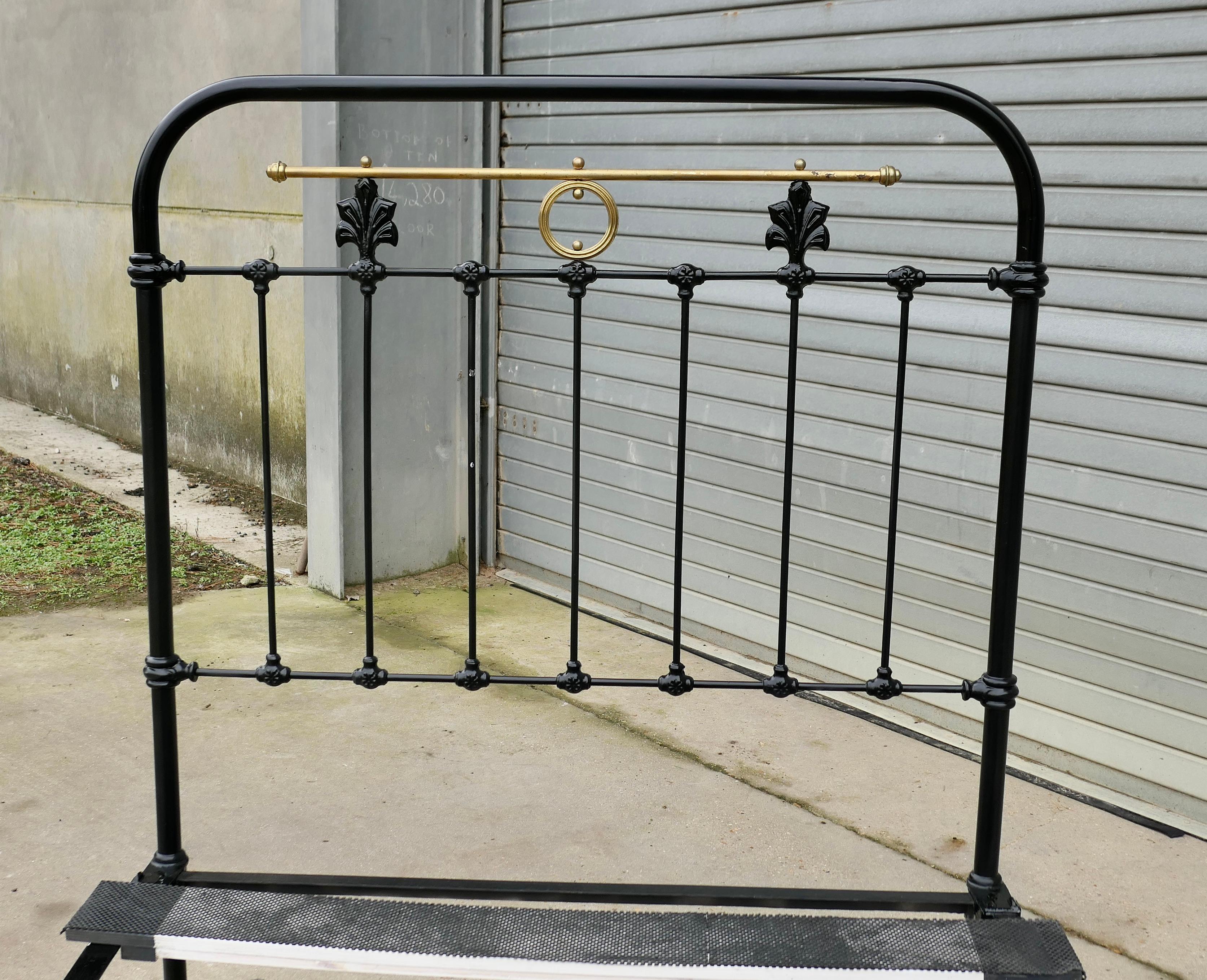 Victorian Brass and Iron Small Double Bed (4ft wide)  A Good Heavy Quality Bed 2