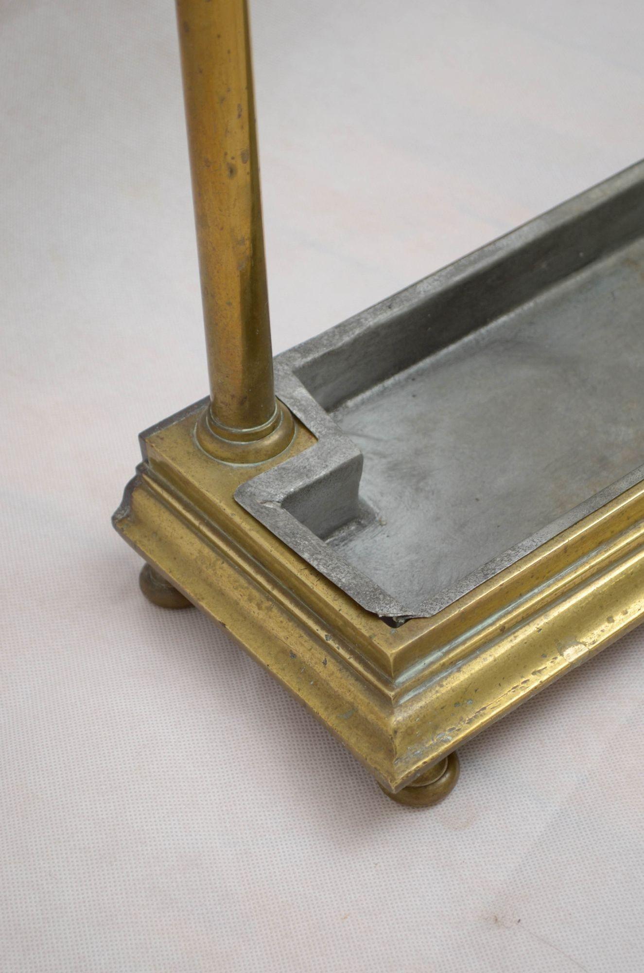 Victorian Brass D Shaped Walking stick Stand Umbrella Stand For Sale 3