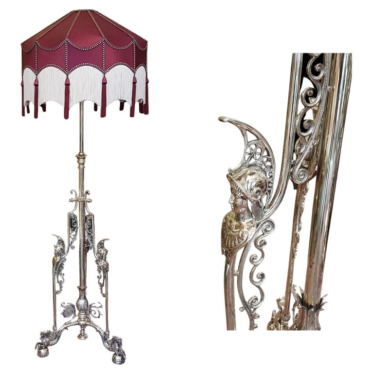 Victorian Brass Extending Standard Oil Lamp For Sale at 1stDibs