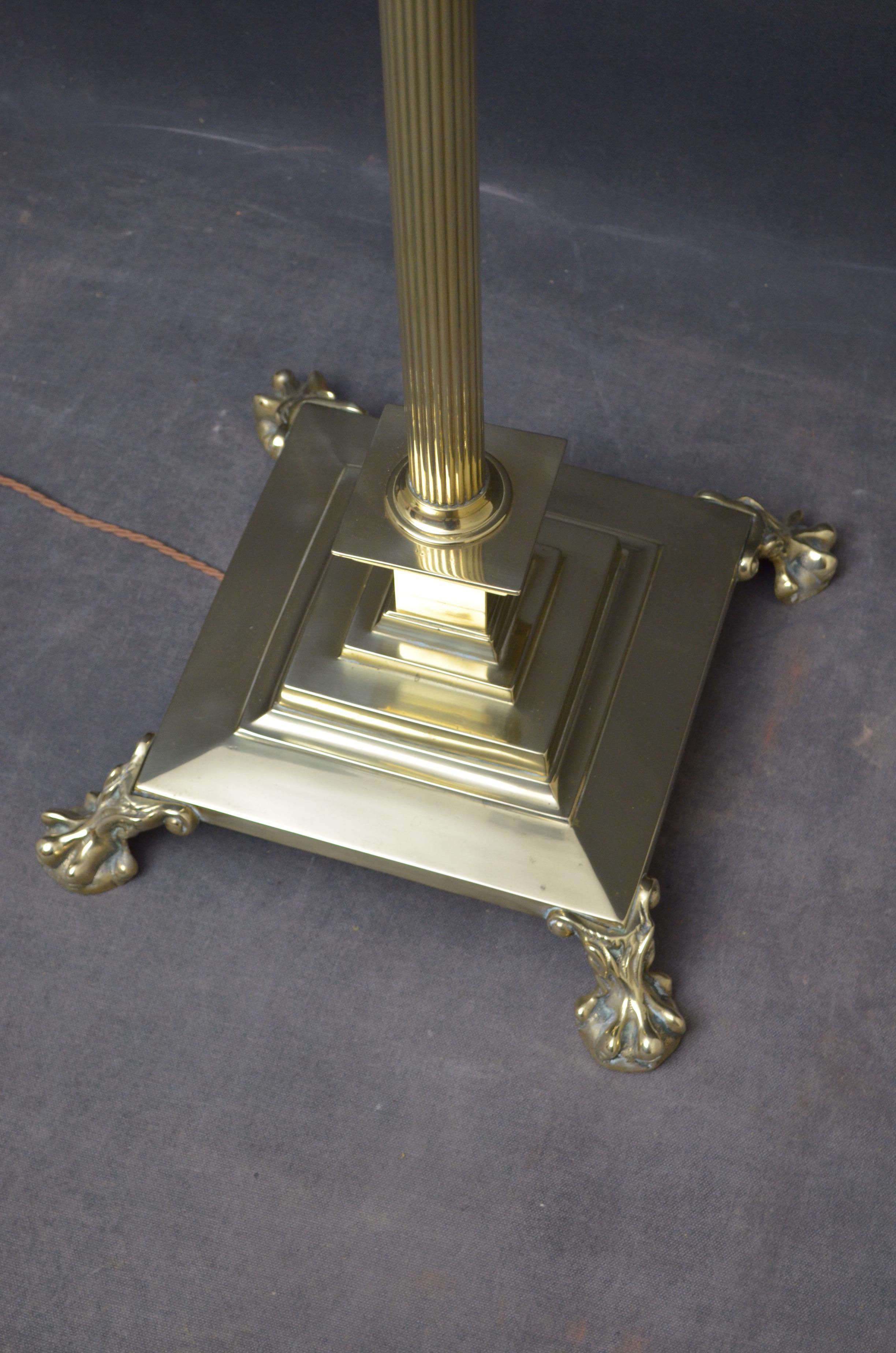 Late Victorian Victorian Brass Floor Lamp