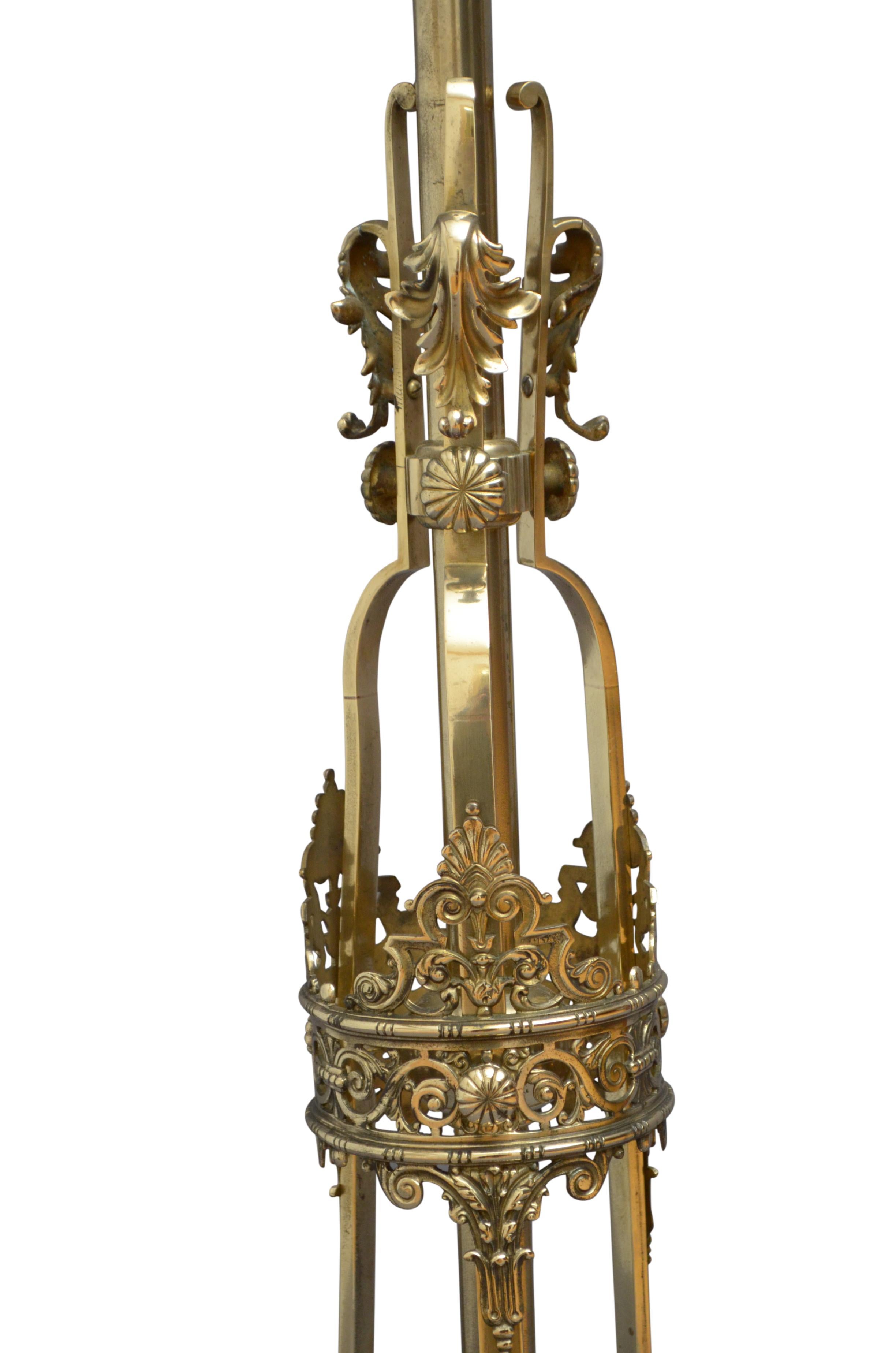 Victorian Brass Floor Standard Lamp by R. W. Winfield, Birmingham In Good Condition In Whaley Bridge, GB