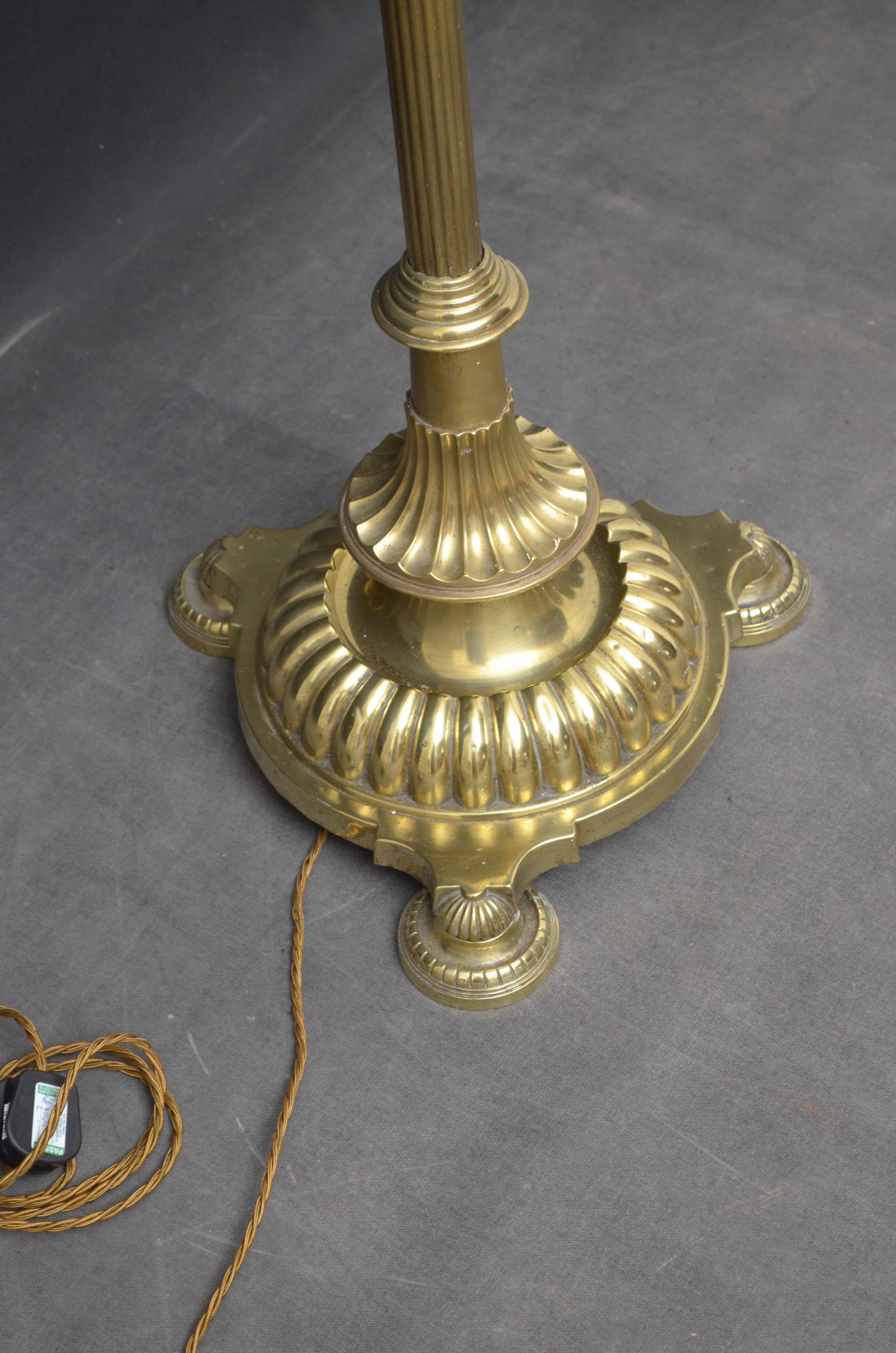English Victorian Brass Lamp