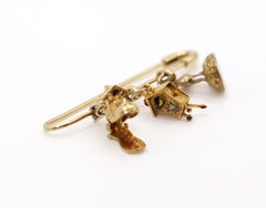 Victorian British Gold Pin Collection Charms Shoe Cuckoo Clock, 1890