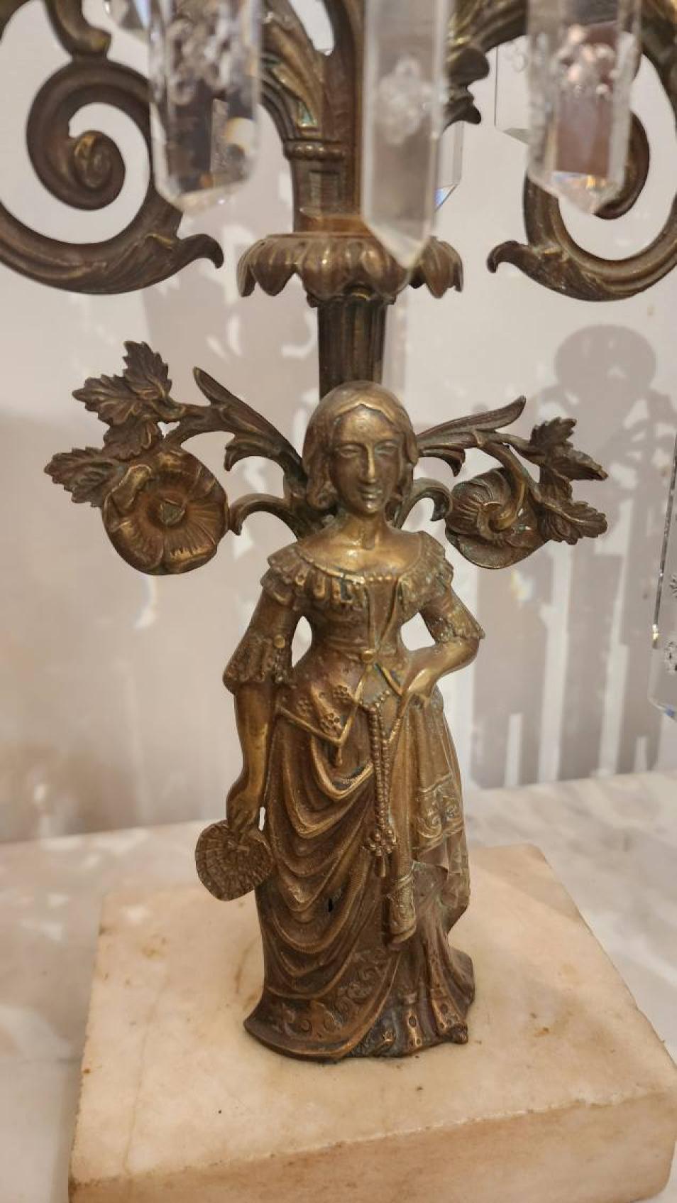 Bronzo Candelabro vittoriano in bronzo e cristallo in vendita