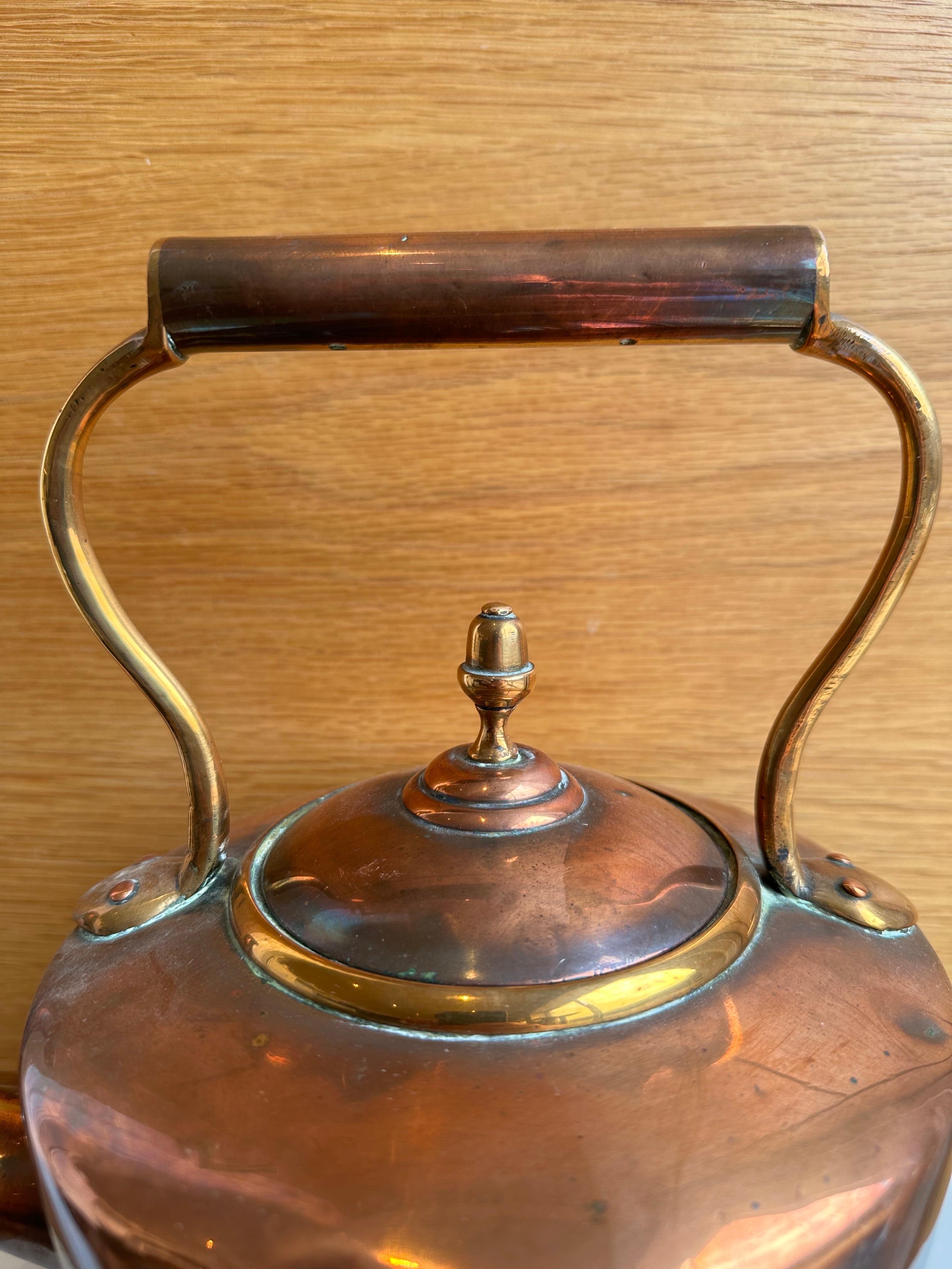 Victorian Bronze & Copper Kettle, 19th Century In Good Condition In Southall, GB
