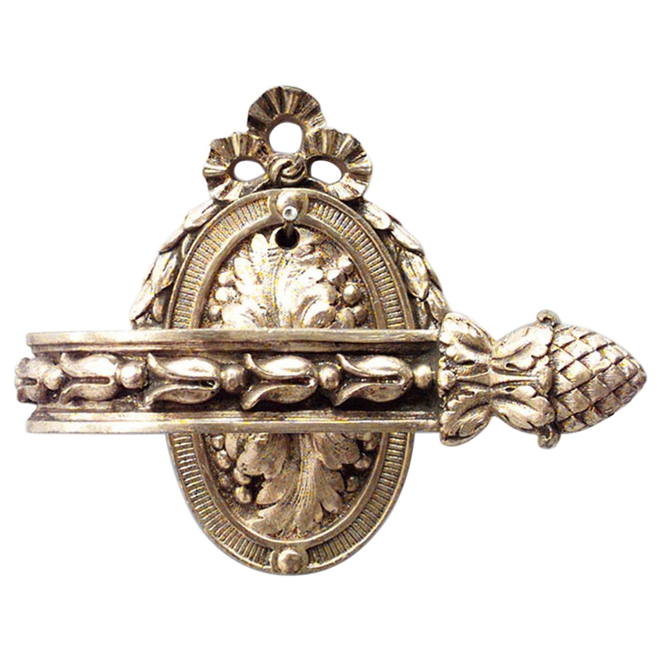 Victorian Bronze Dore Tie Back in vendita