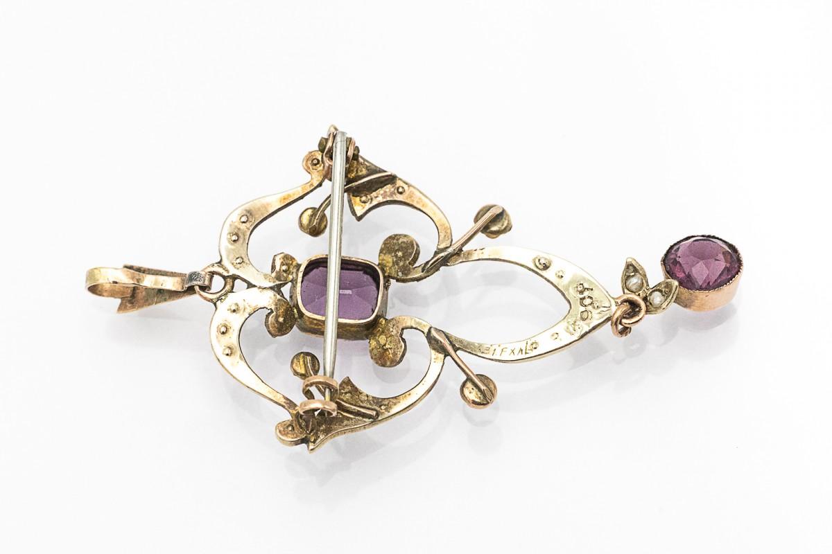 Taglio rotondo Victorian brooch pendant with amethysts and pearls, England, circa 1900. in vendita