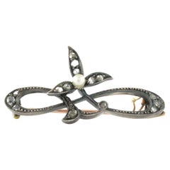 Victorian brooch with pearl and rose cut diamonds 18k gold and silver 4.2 grams