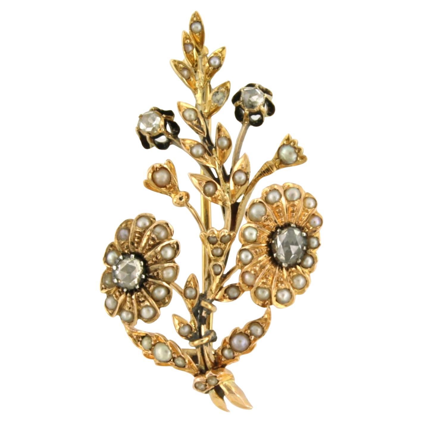 Victorian brooch with pearls and rose cut diamonds up to 0.20ct 14k gold