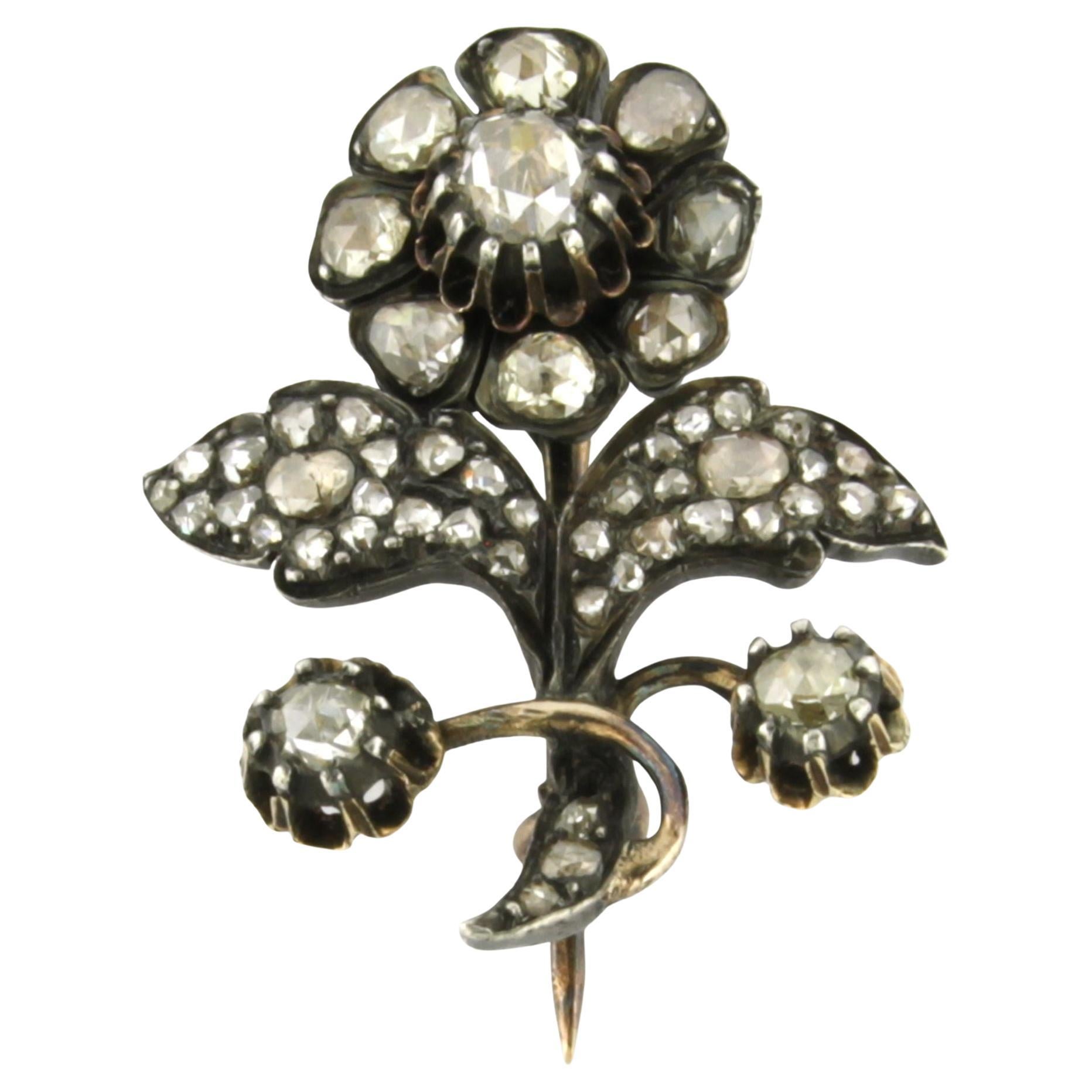 Viktorianische Brosche mit Diamanten im Rosenschliff bis zu 0,50ct 14k Gold und Silber