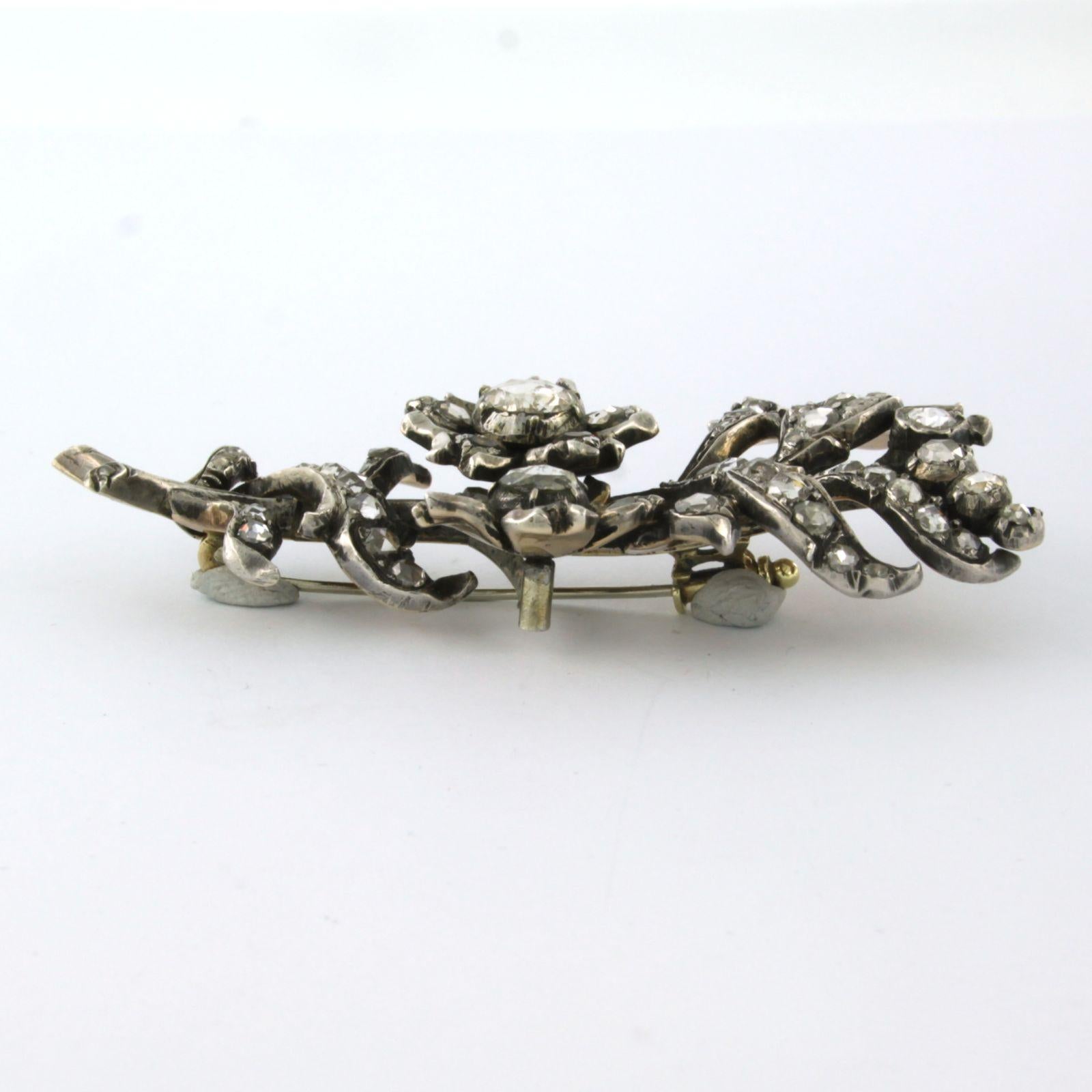 Broche victorienne avec diamants taillés en rose jusqu'à 2,00ct 14k or et argent Excellent état - En vente à The Hague, ZH