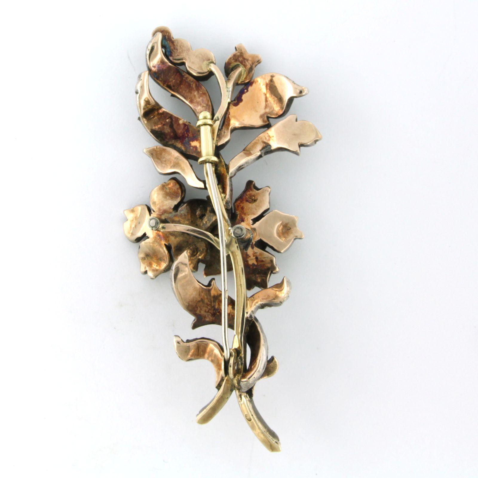 Broche victorienne avec diamants taillés en rose jusqu'à 2,00ct 14k or et argent en vente 1