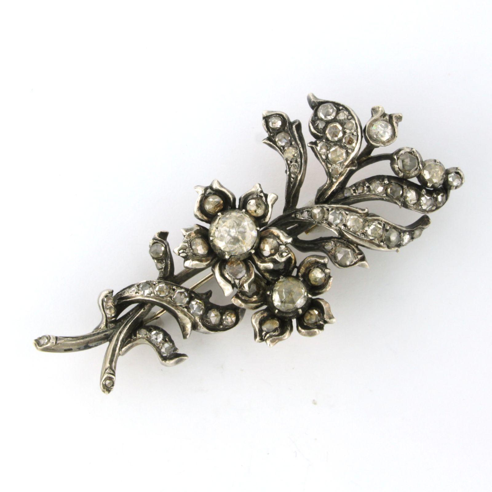 Broche victoriano con diamantes talla rosa de hasta 2,00 ct Oro de 14k y plata