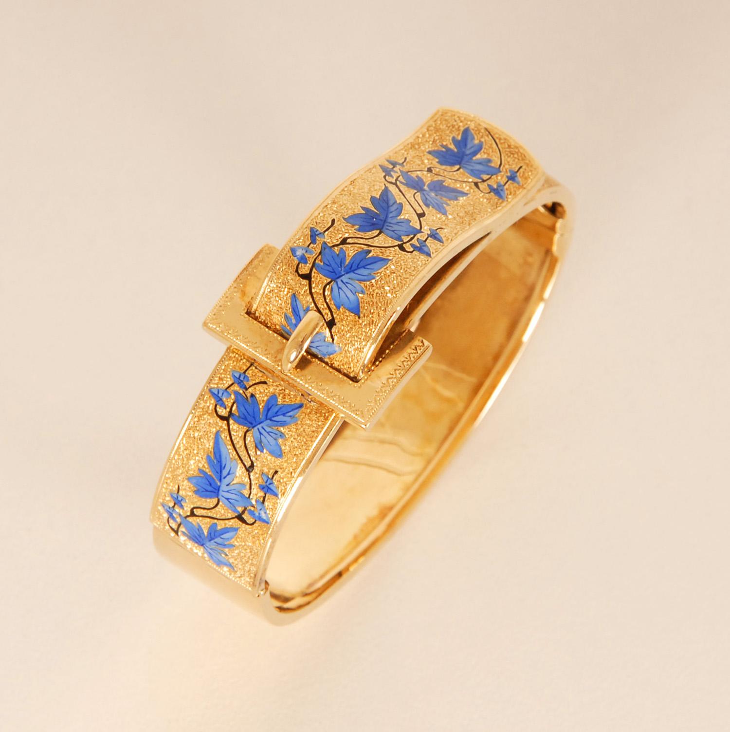 Enameled 19th century Victorian buckle bracelet yellow gold floral blue enamel bracelet For Sale
