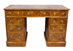 Bureau à caissons Victorian Burl Walnut par Maple & Co